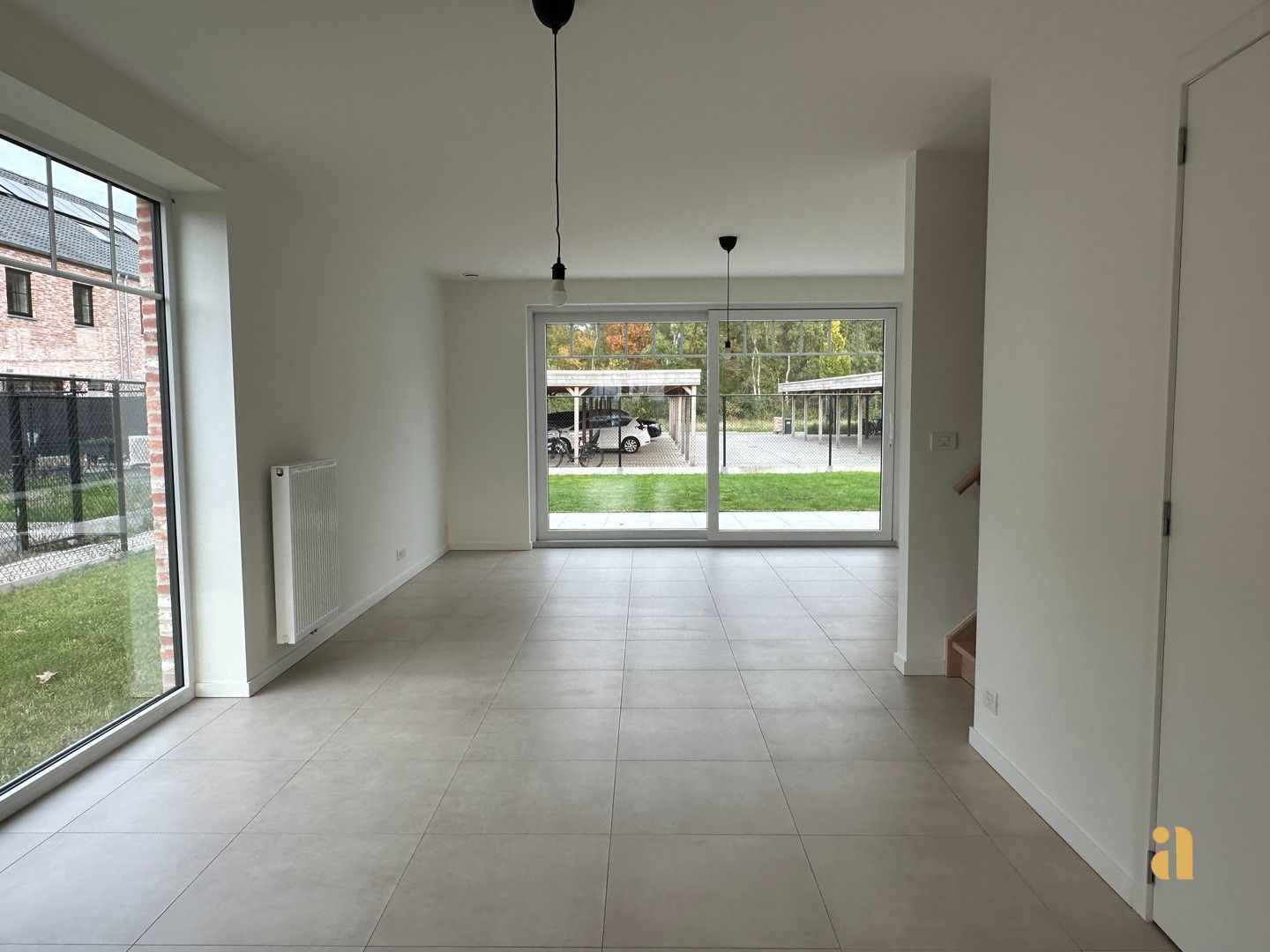 Moderne nieuwbouw waar licht en ruimte samenkomen foto 25