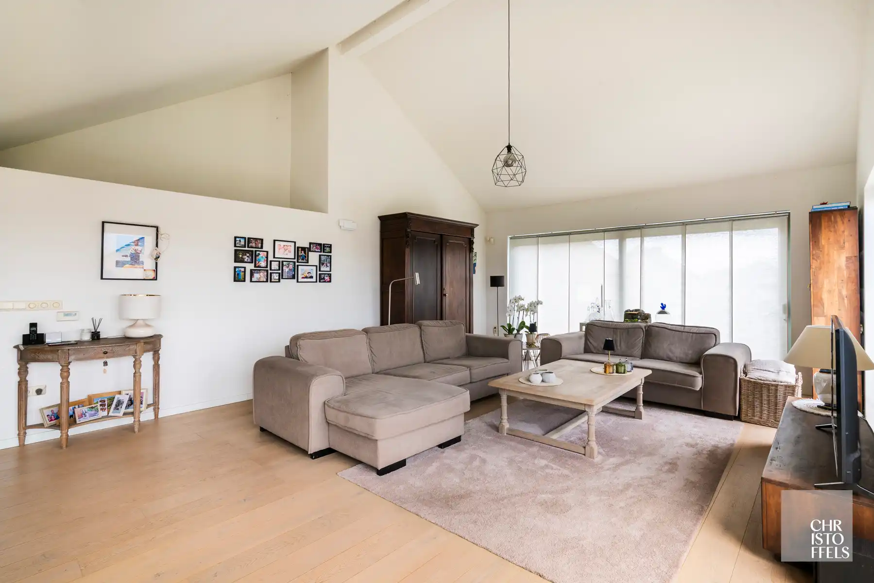 Ruime woning in Bilzen met veel woon- en werkmogelijkheden!  foto 7