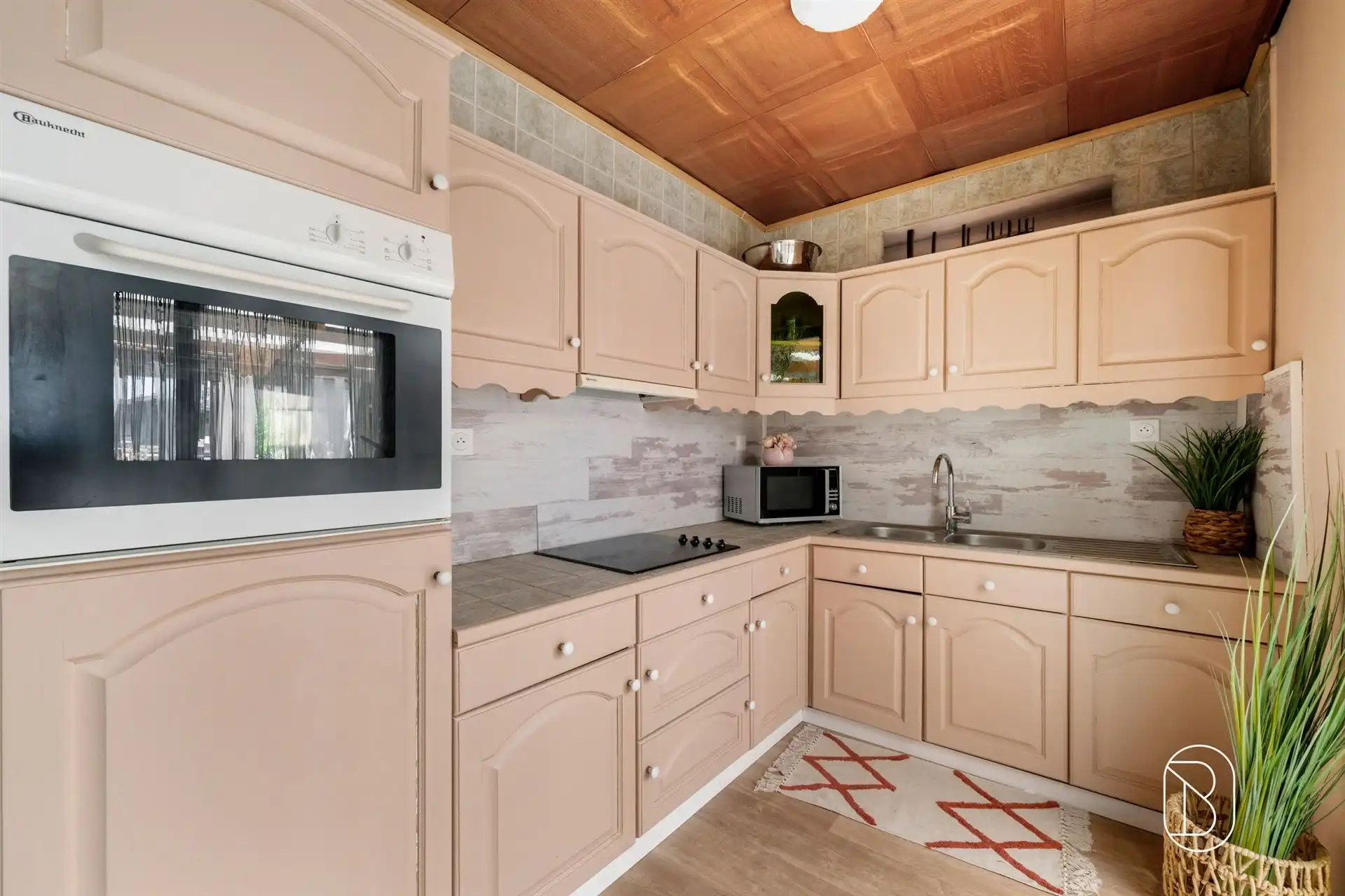 Mooie woning met een enorme potentieel!  foto 11