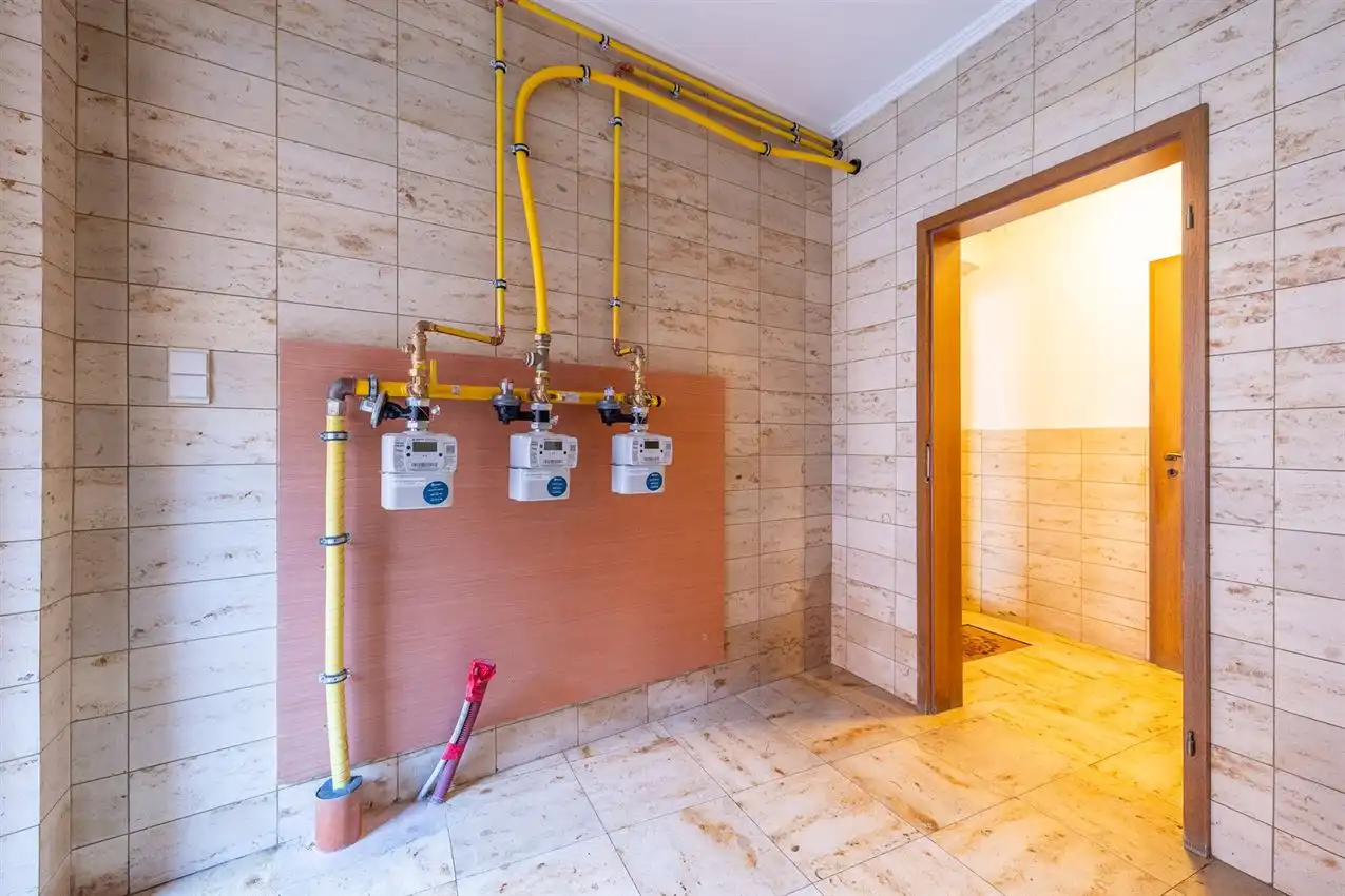 Gelijkvloers appartement met 2 slk  foto 27