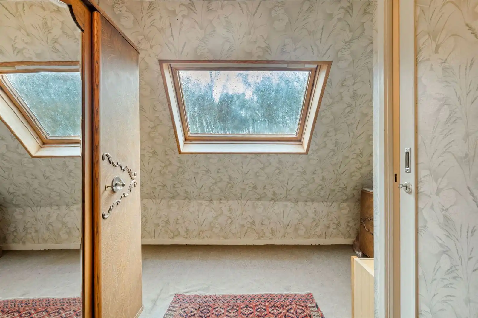 Unieke 3-gevelwoning met uitbreidingspotentieel naast het Hallerbos  foto 13