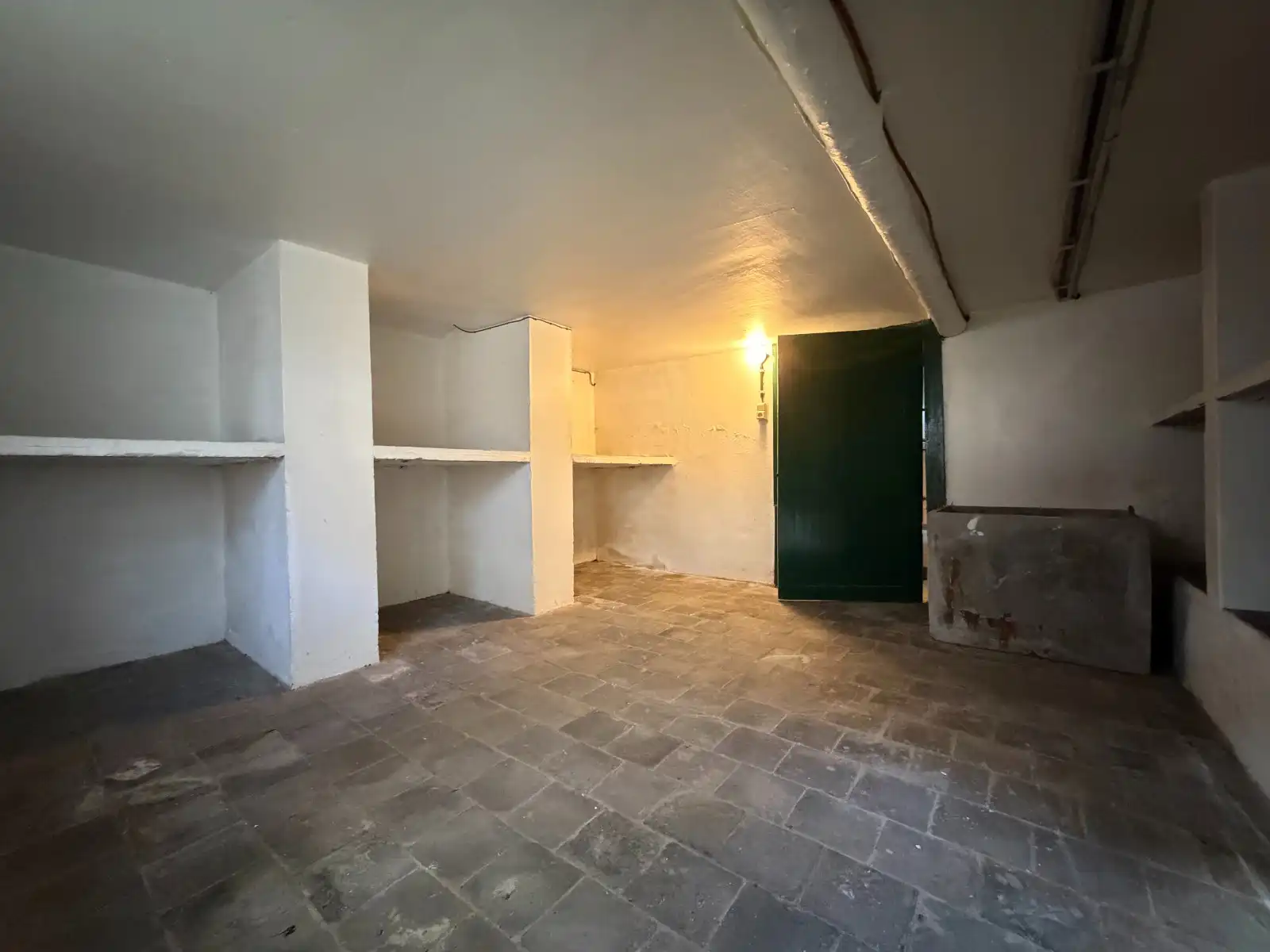 Prachtig herenhuis in het centrum van Kruishoutem foto 14