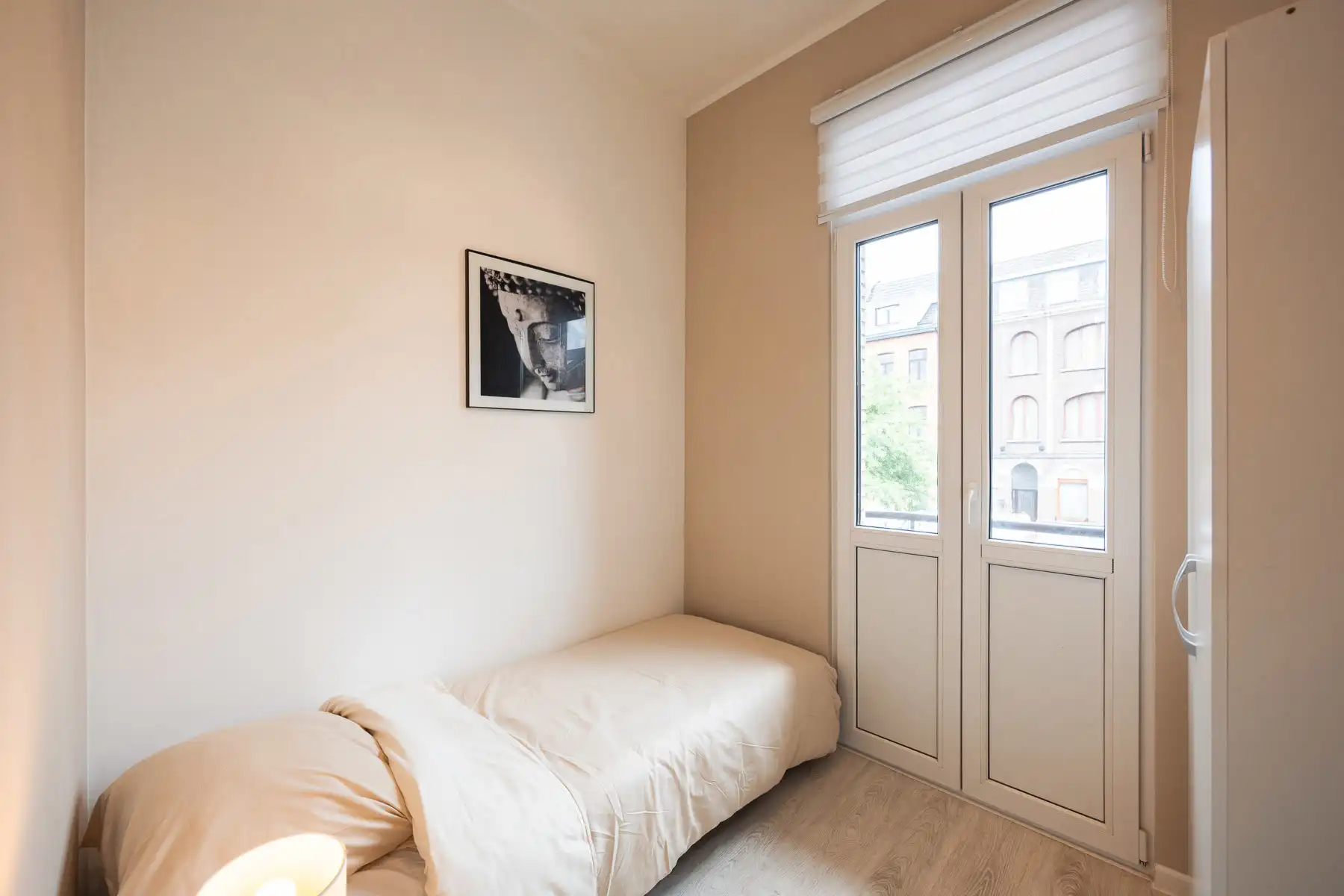 Gerenoveerd appartement met gezellig terras op toplocatie foto 16