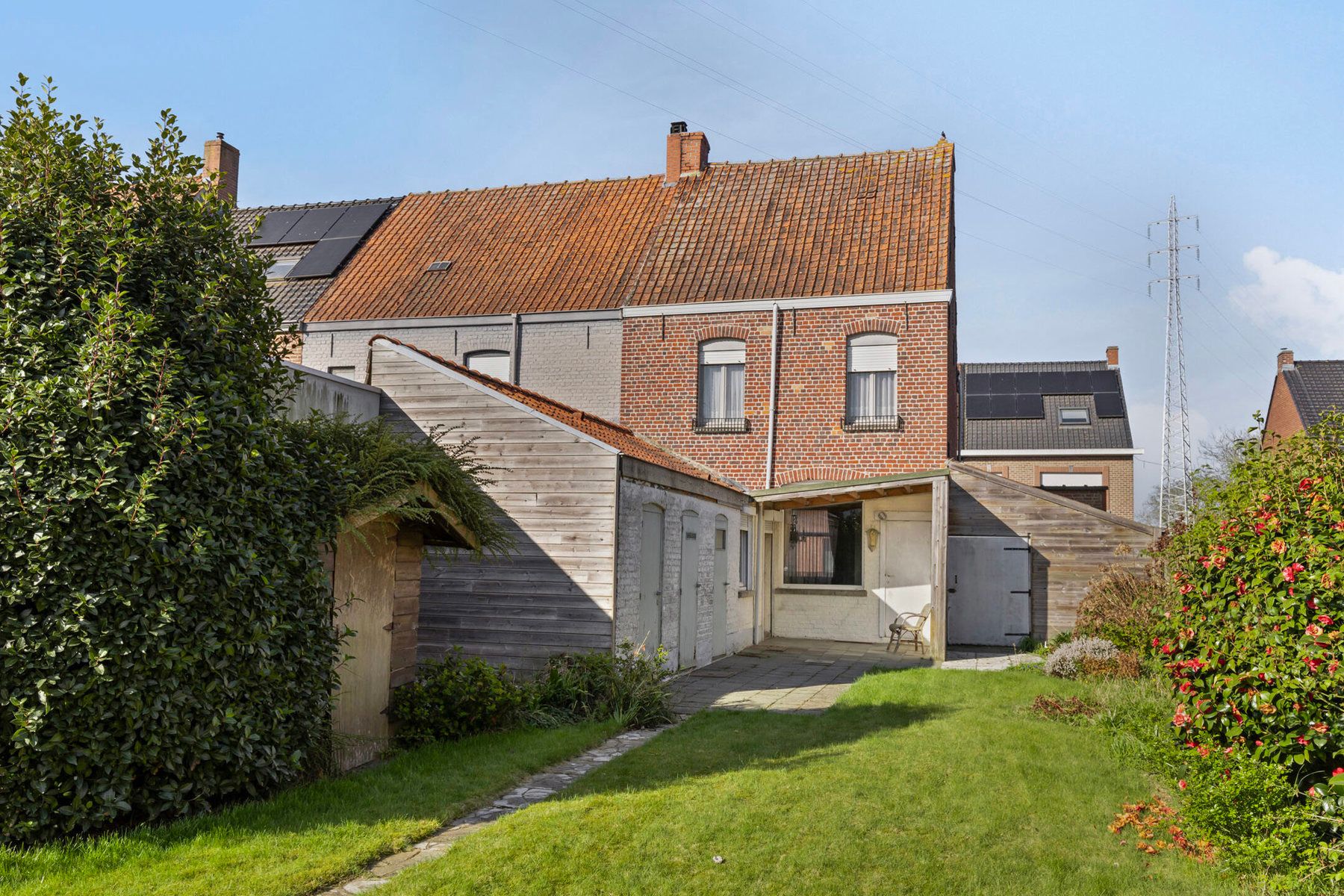 Goedgelegen woning op 750m² foto 18