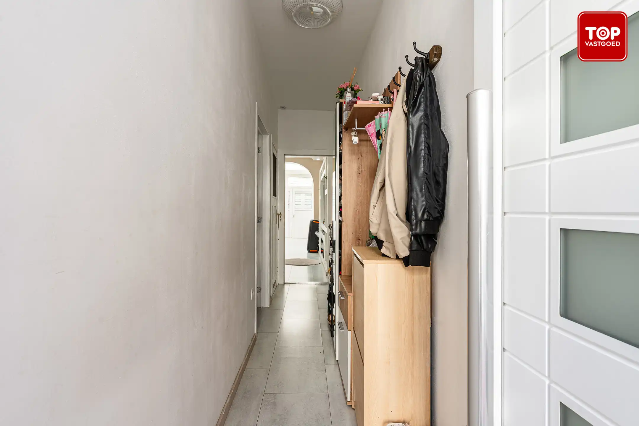 Instapklare woning met 2 ruime slaapkamers nabij Bourgoyen foto 2
