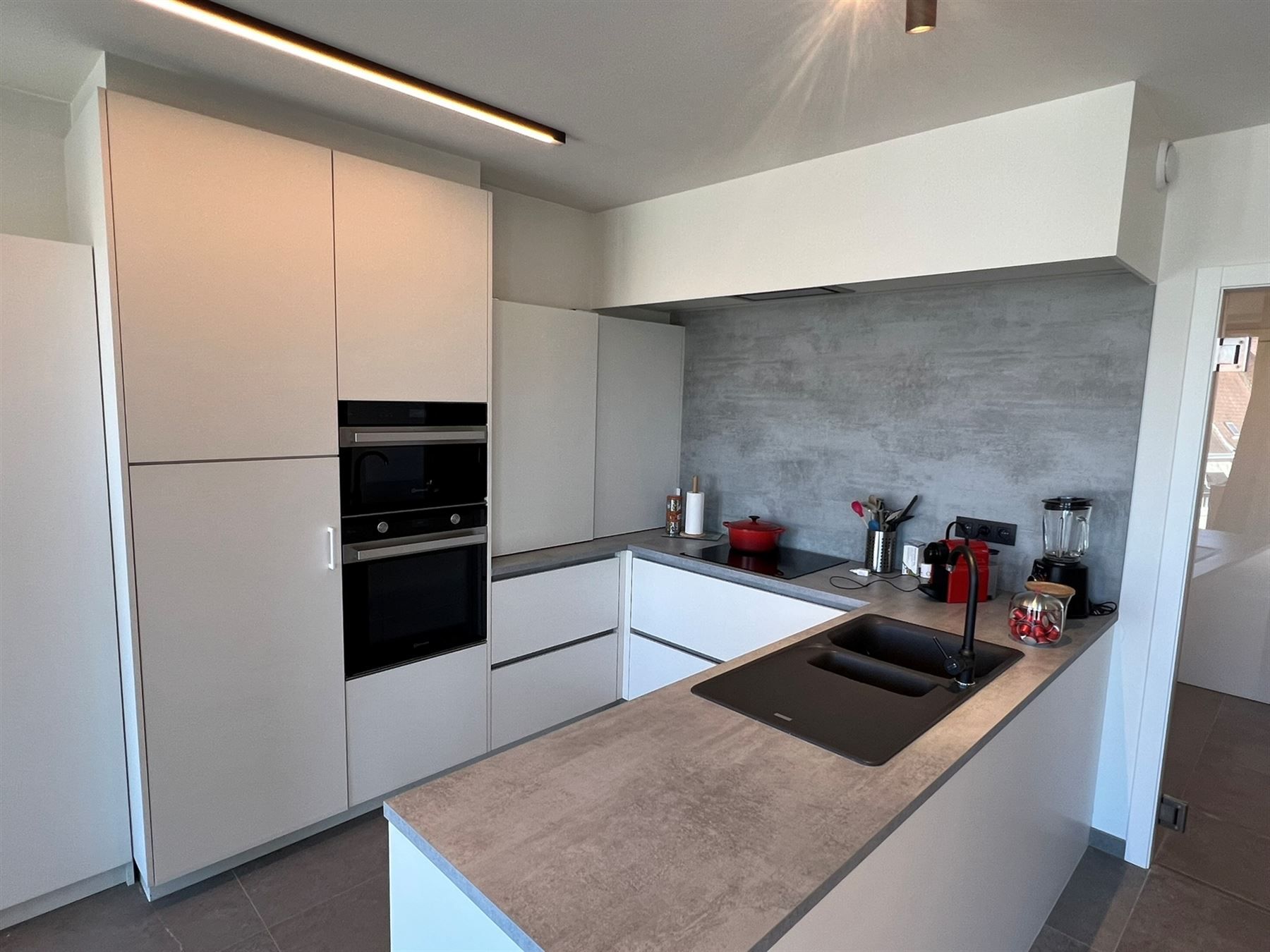 Magnifiek nieuwbouw appartement op topligging foto 3