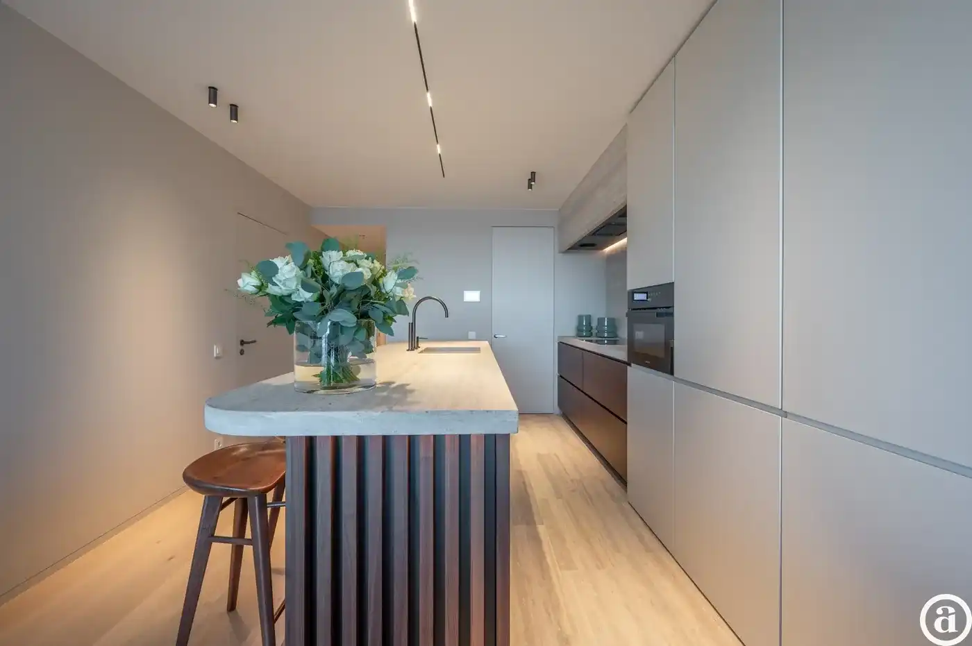 Uitzonderlijk appartement op de Zeedijk-Het Zoute (3 slpk). foto 12