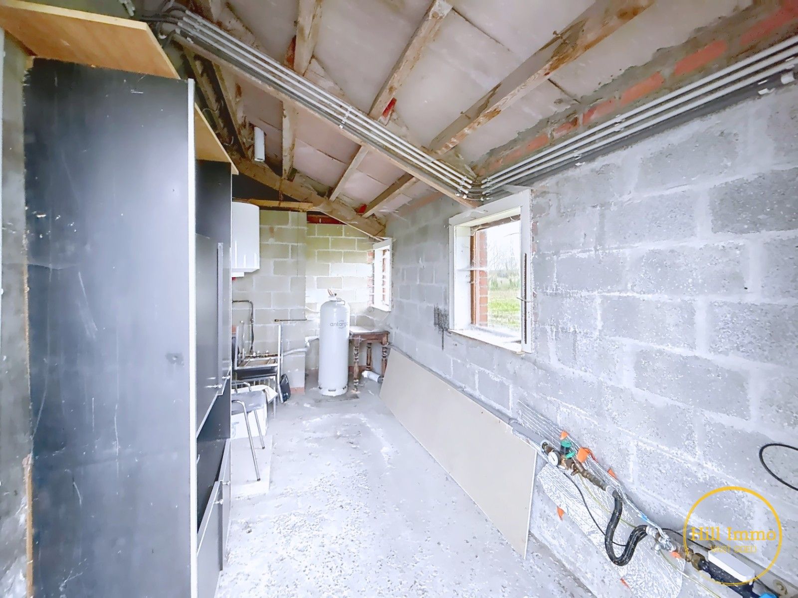 Te huur: Rustig gelegen halfopen woning met prachtig uitzicht foto 9