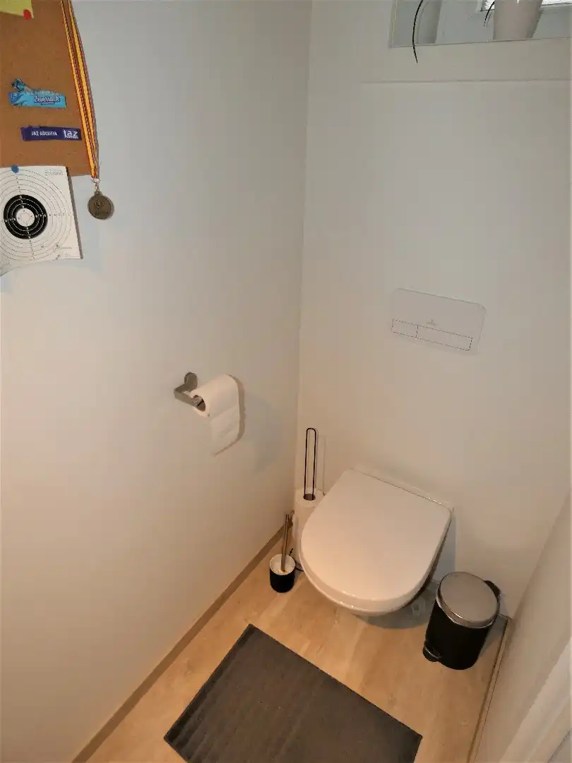 Gezellig appartement, gelijkvloers, met 1 slaapkamer en garage. foto 16