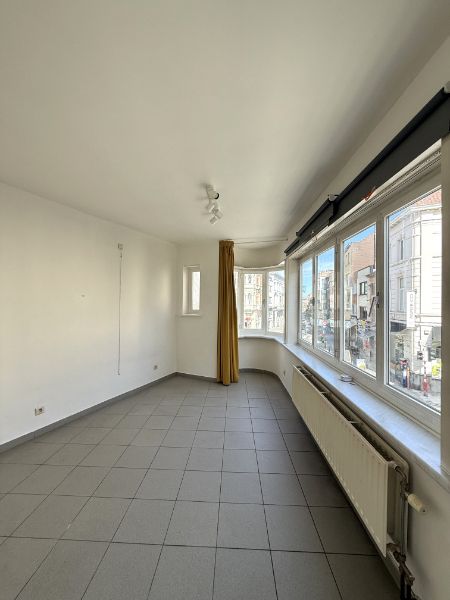 Leuke lichtrijke studio in hartje Gent foto 8
