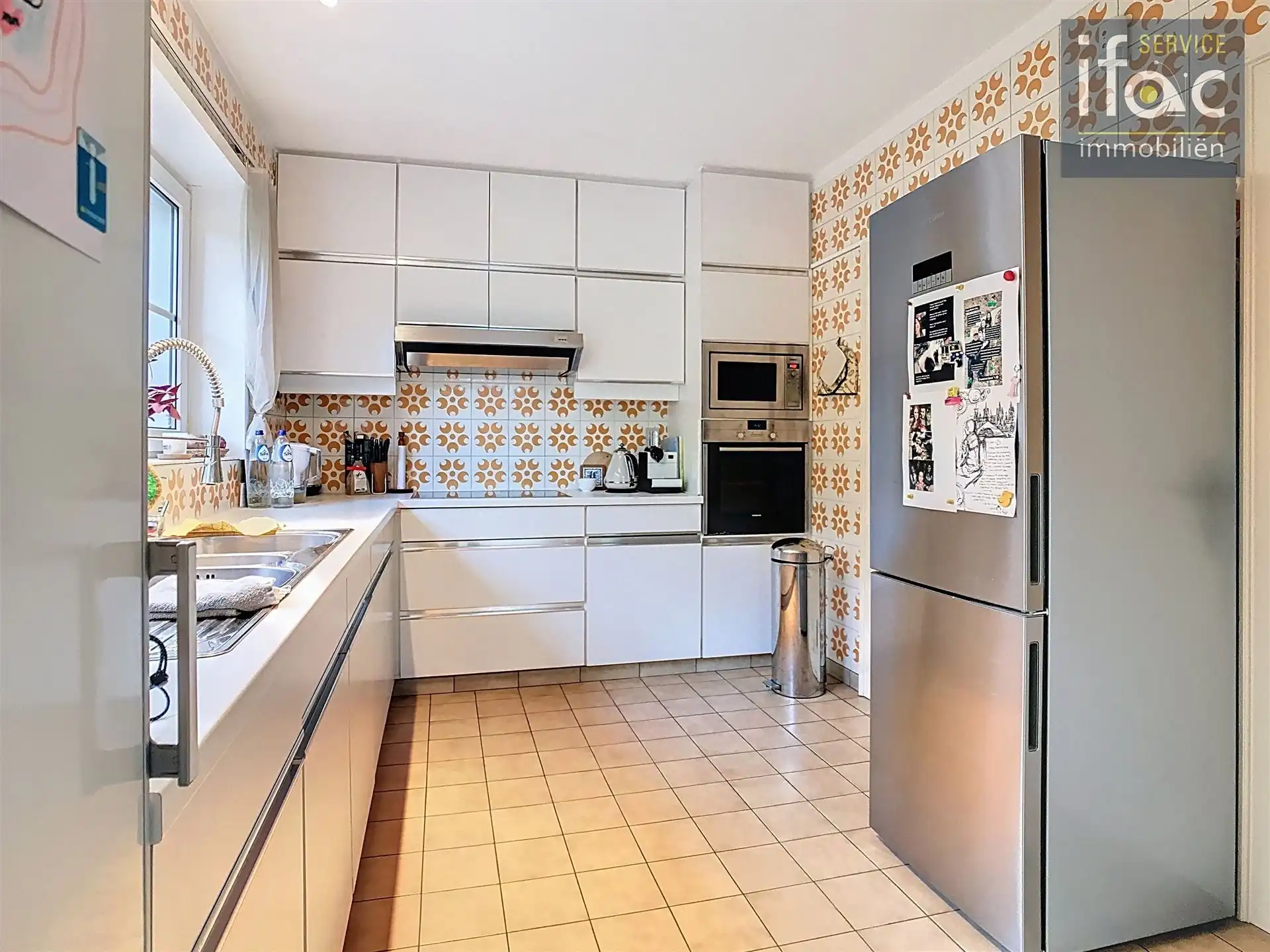 Villa met 4 slaapkamers en tuin foto 9