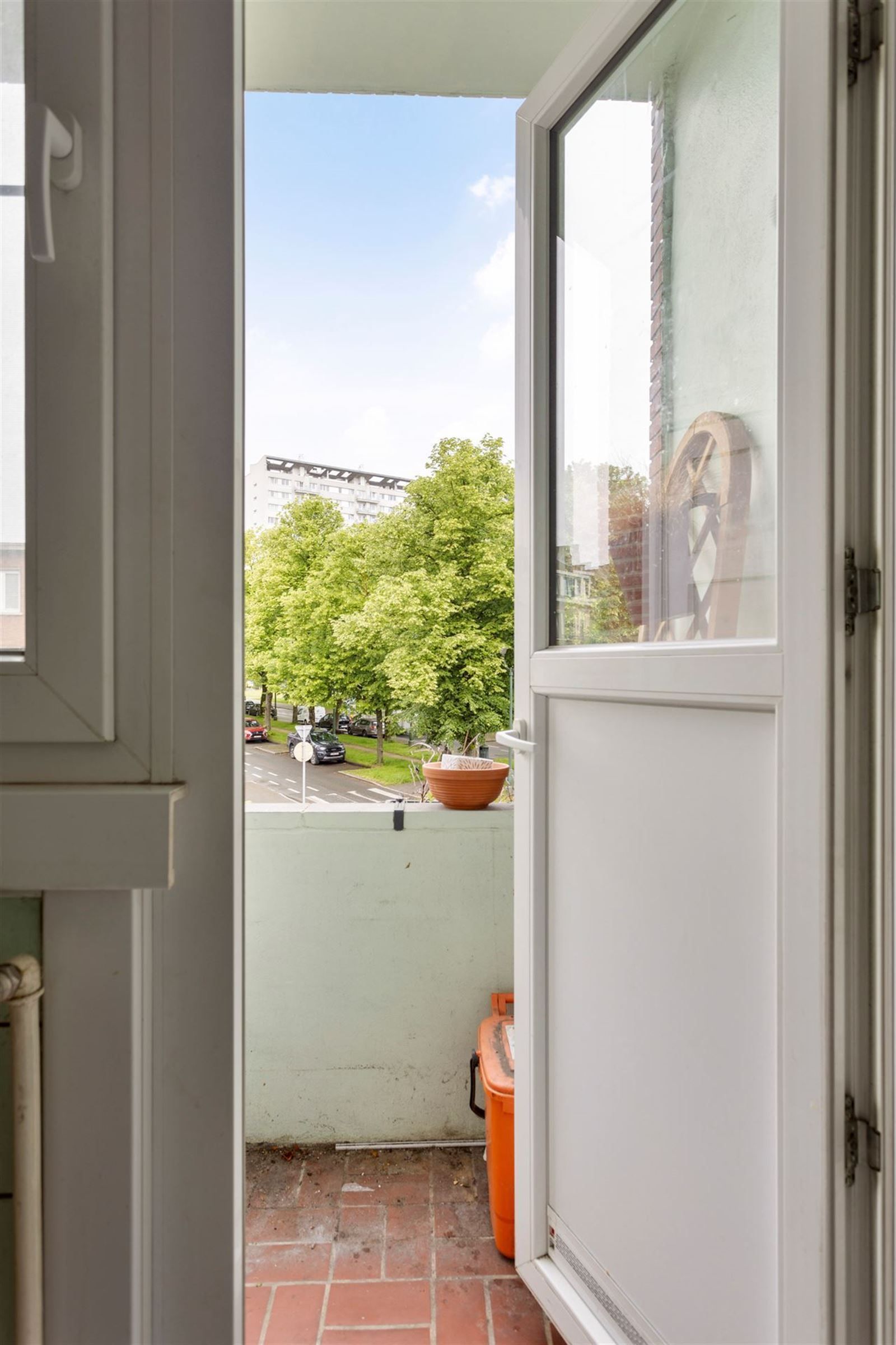 Instapklaar appartement met 2 slaapkamers en terras foto 10