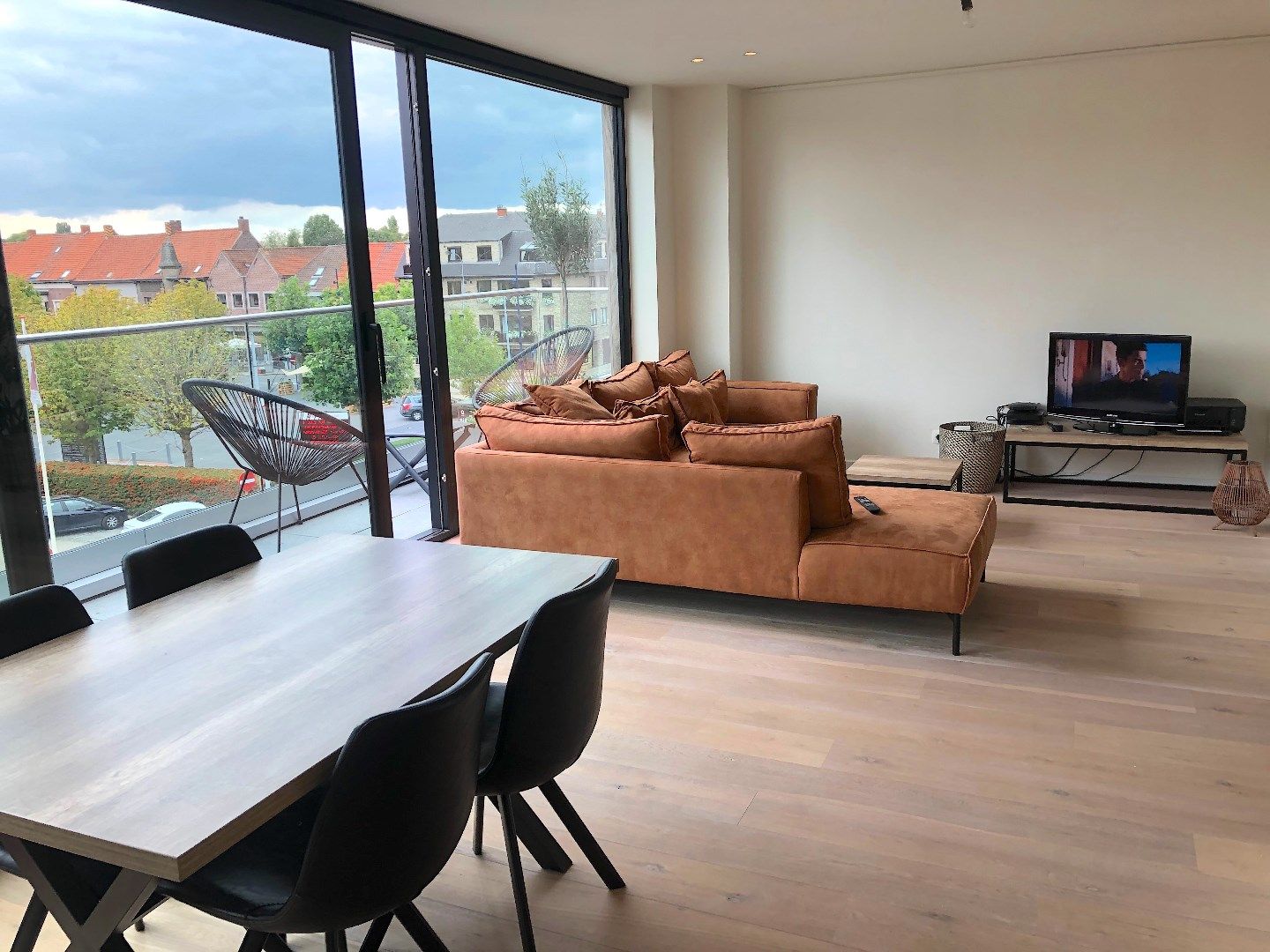 Prachtig recent appartement op Lauweplaats! foto 6