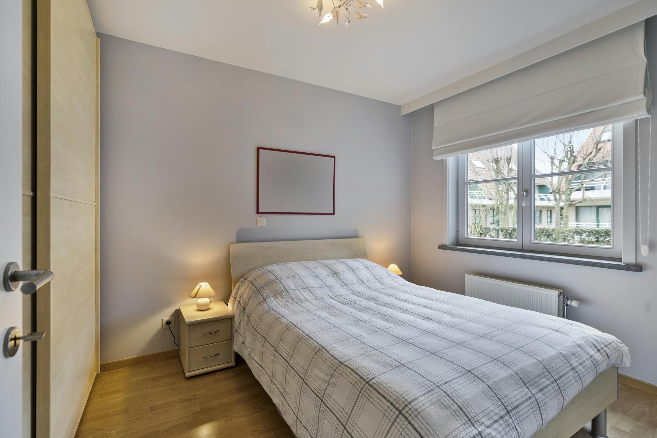 Appartement met 2 slaapkamers en zonnige tuin in Sint-Idesbald foto 7