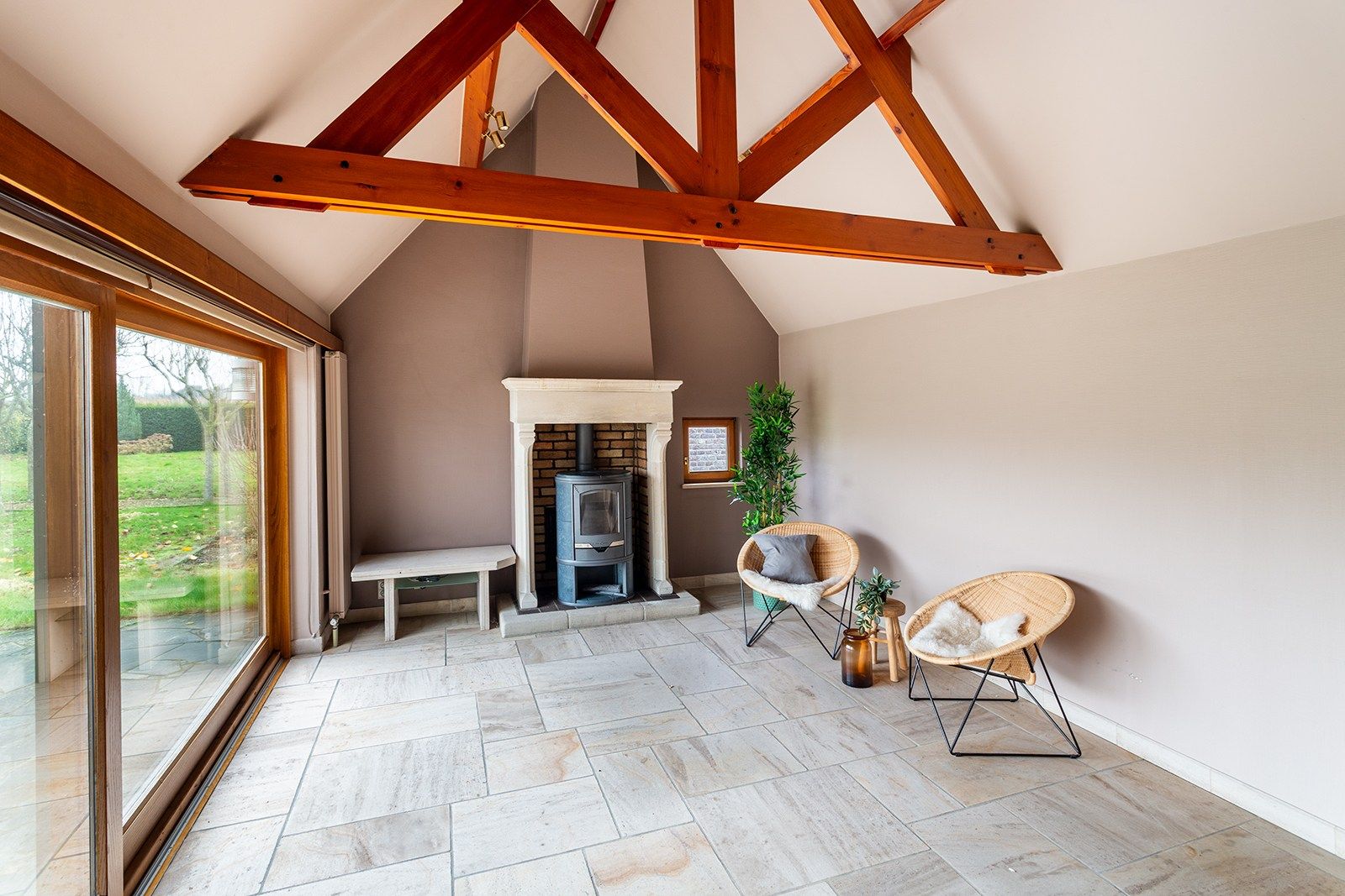 Charmante gezinswoning op 6.217 m² foto 14