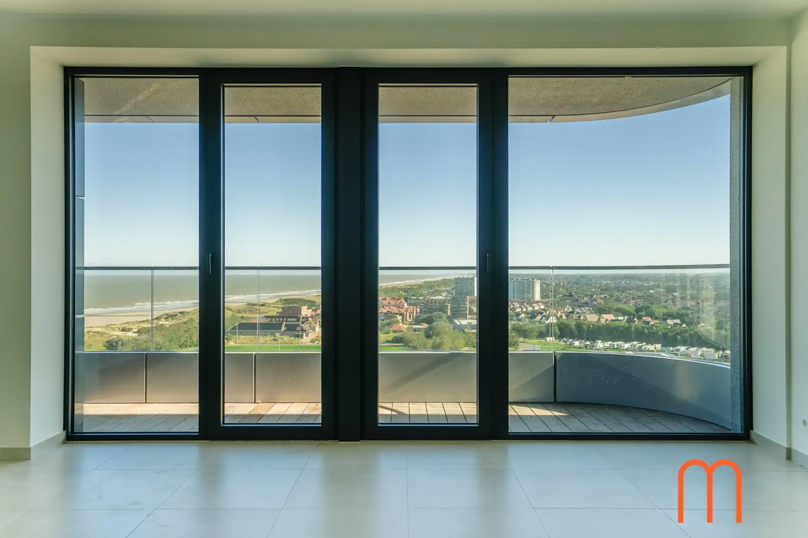 Luxe 2-slaapkamer appartement te huur in Oostende – Ensor Tower foto 3