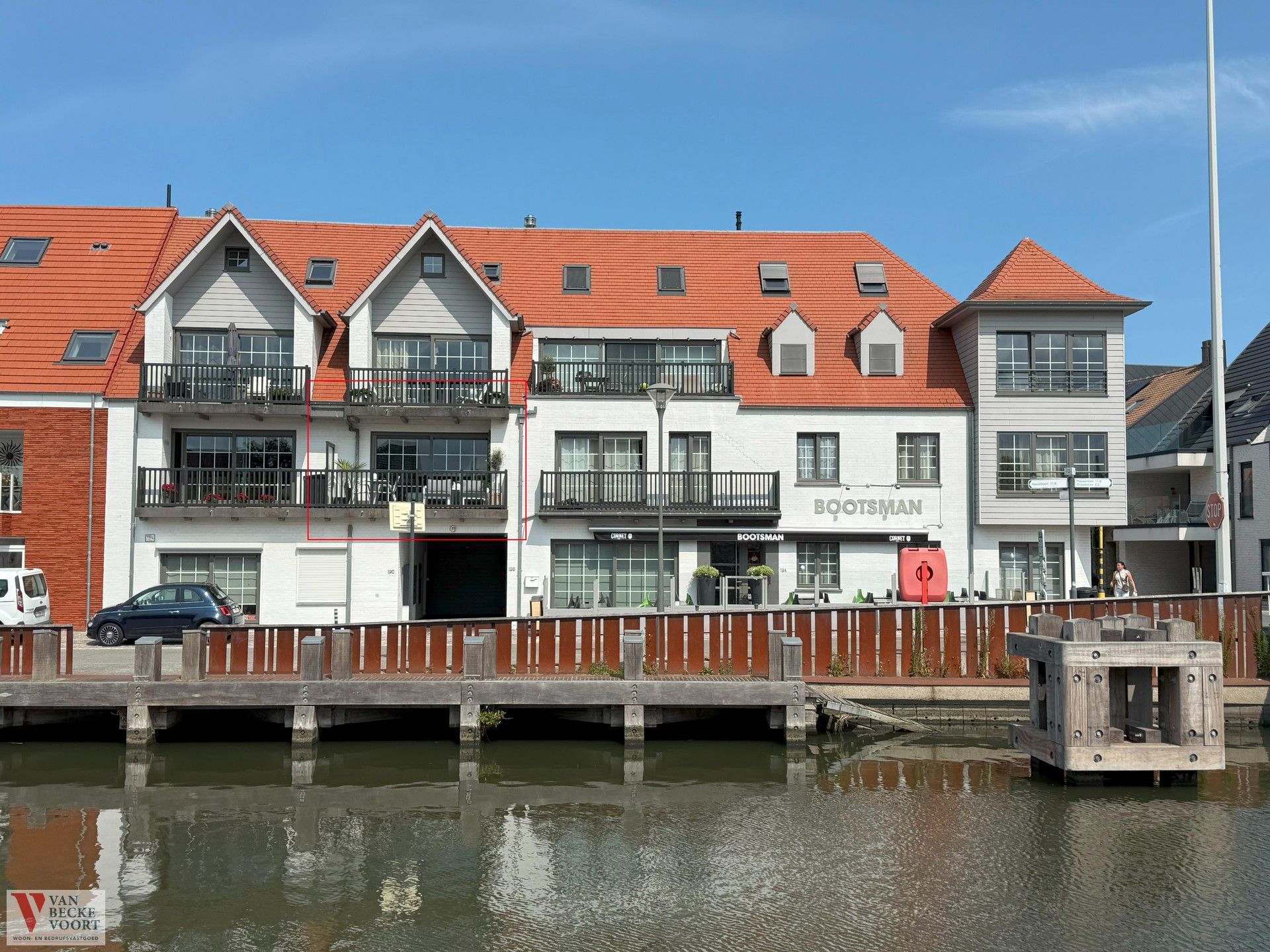 Stijlvol appartement aan het water foto {{pictureIndex}}