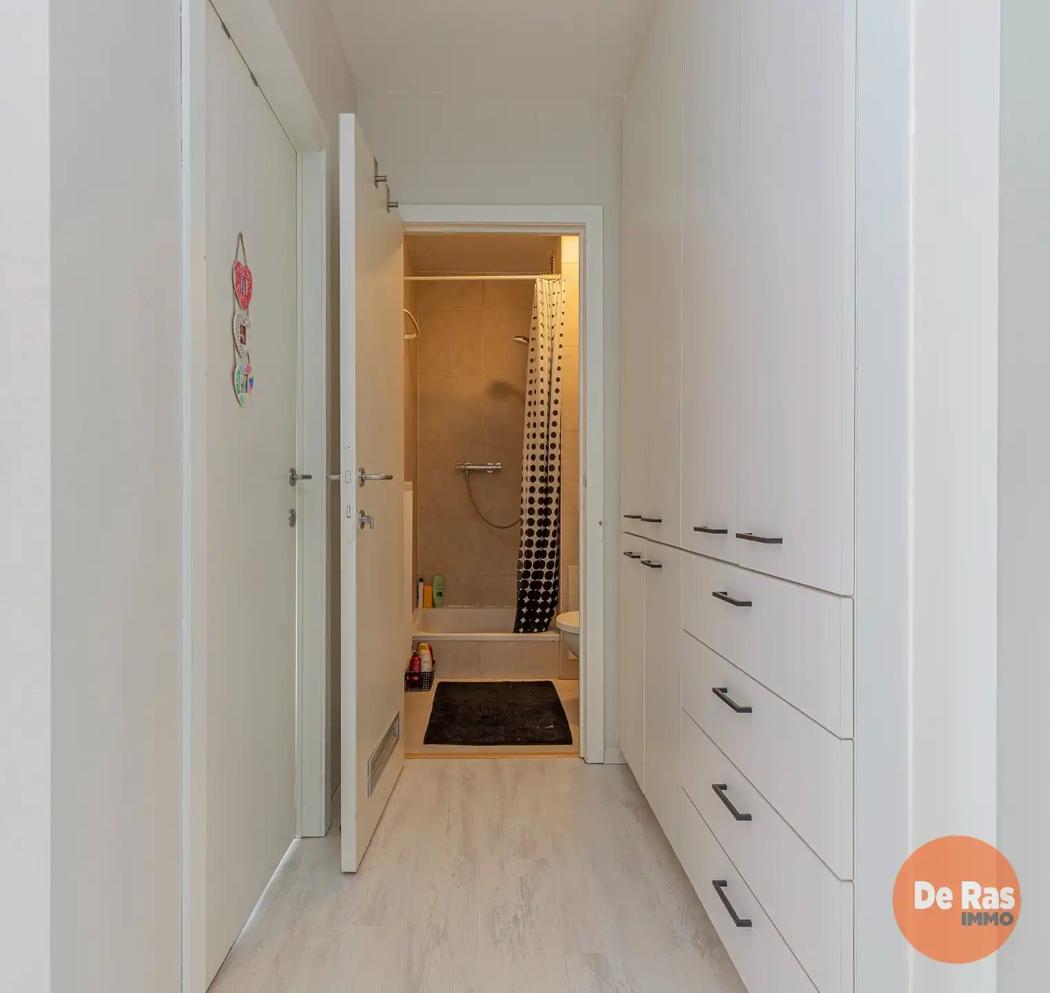 WICHELEN – Centrale, instapklare woning met 4 slaapkamers foto 18