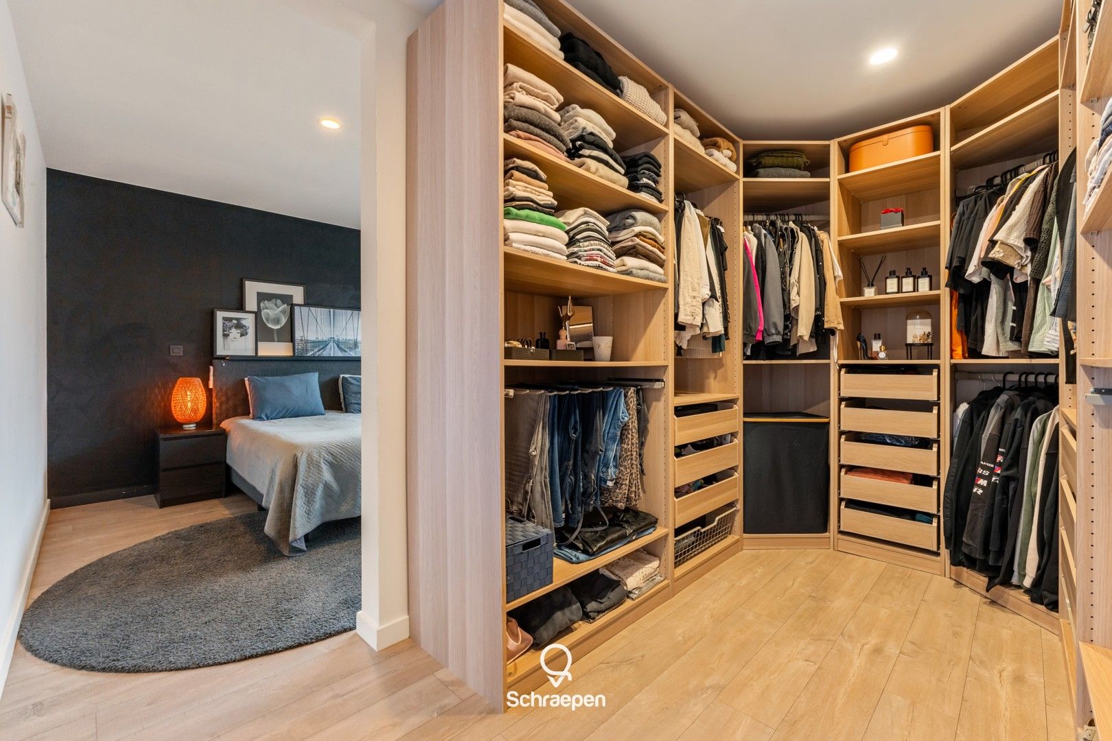 Hoogwaardig afgewerkte gezinswoning (232 m²) op zuidelijk georiënteerd perceel van circa 7 are! foto 17