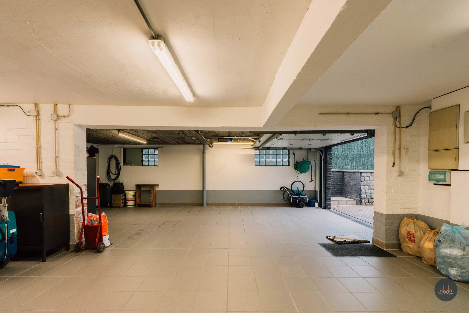 Ruime energiezuinige gezinswoning met veel parkeerplaatsen foto 17