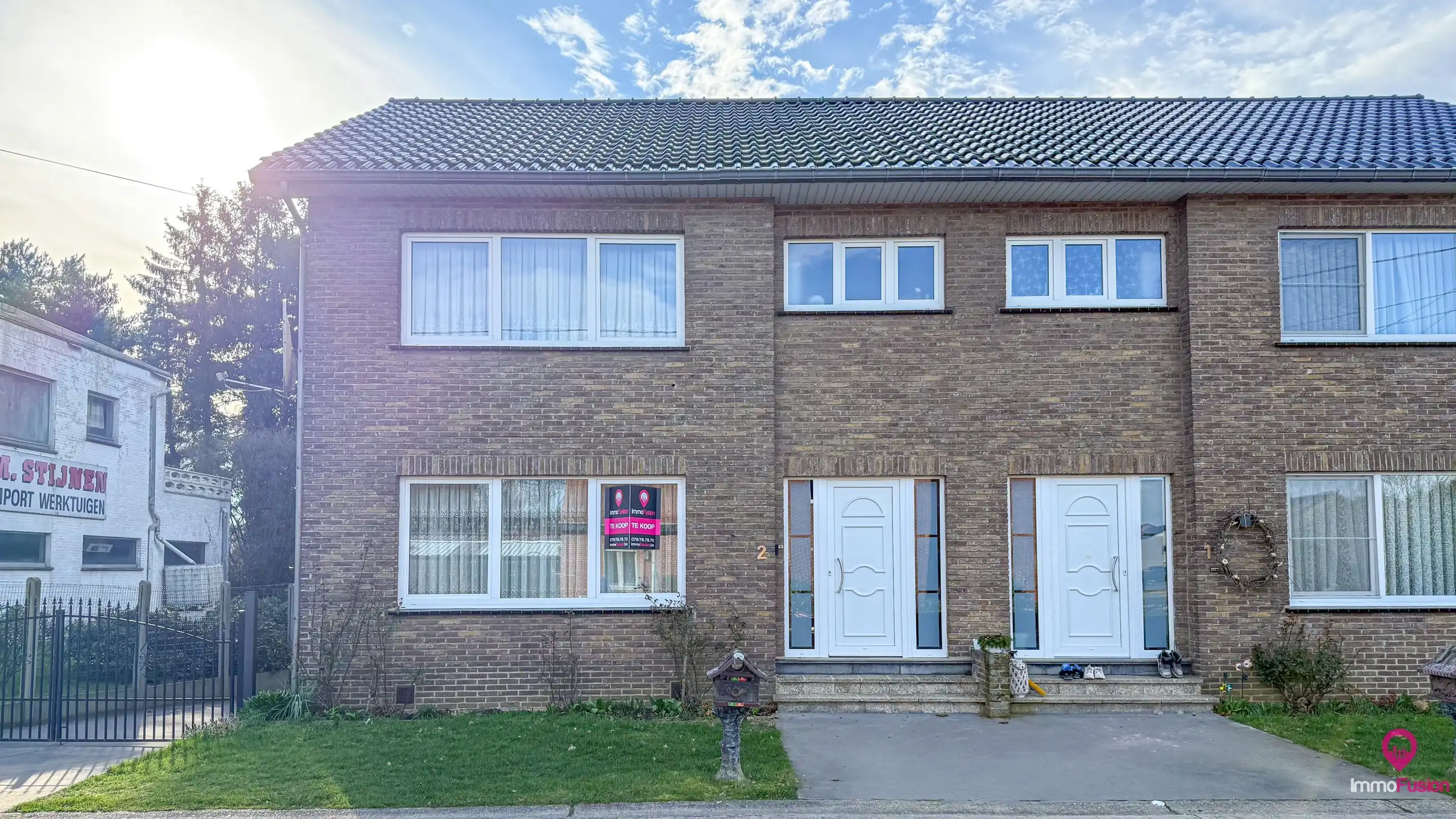 Instapklare woning met 3slpks, kelder en mooie tuin in Ham! foto 29