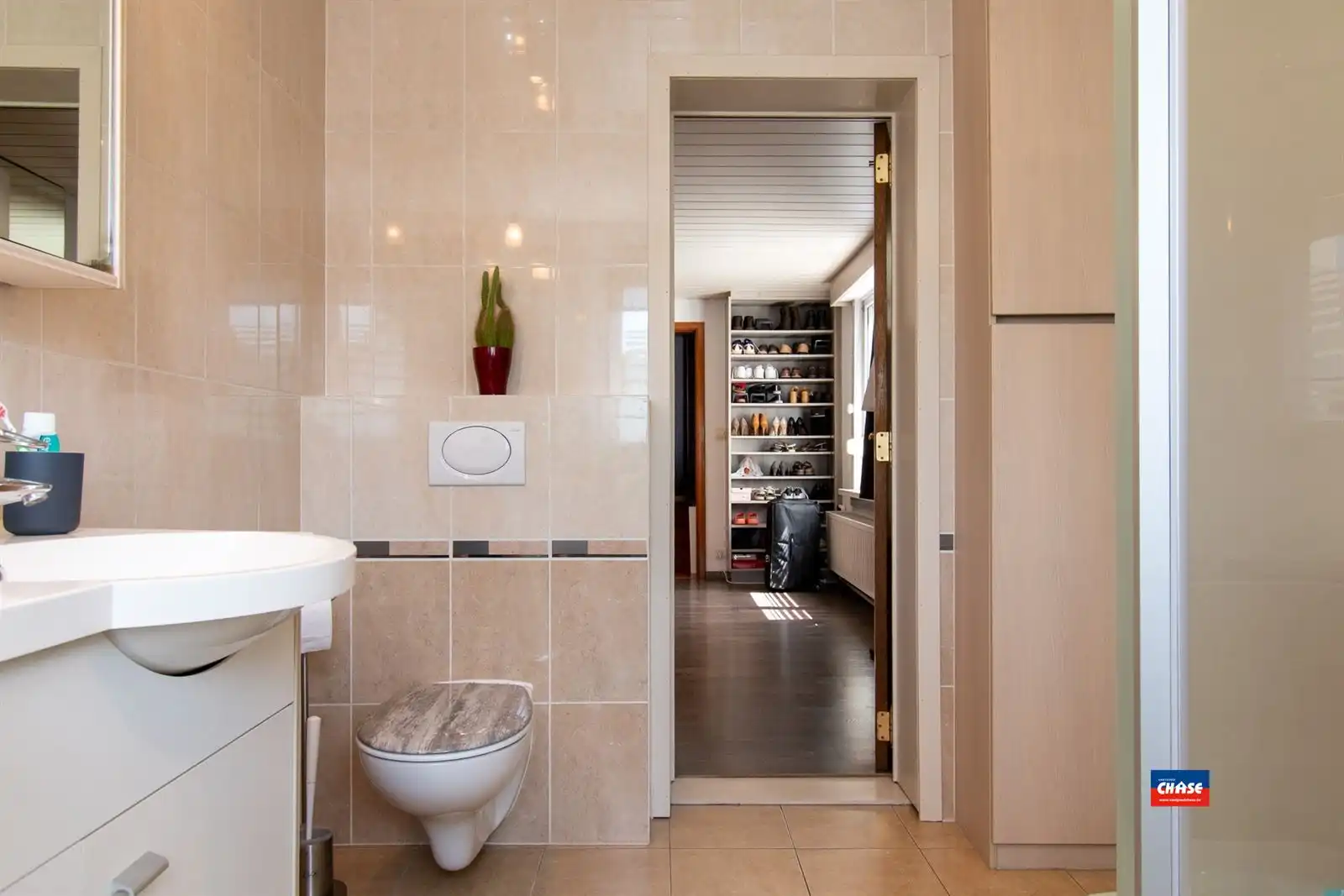 Instapklare gezinswoning met 3 slaapkamers en zonnige tuin foto 20