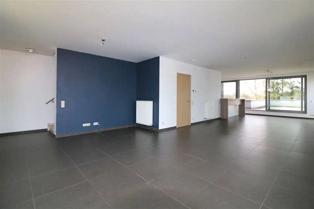 Duplex appartement met 3 slpk., terras en garage  foto 6