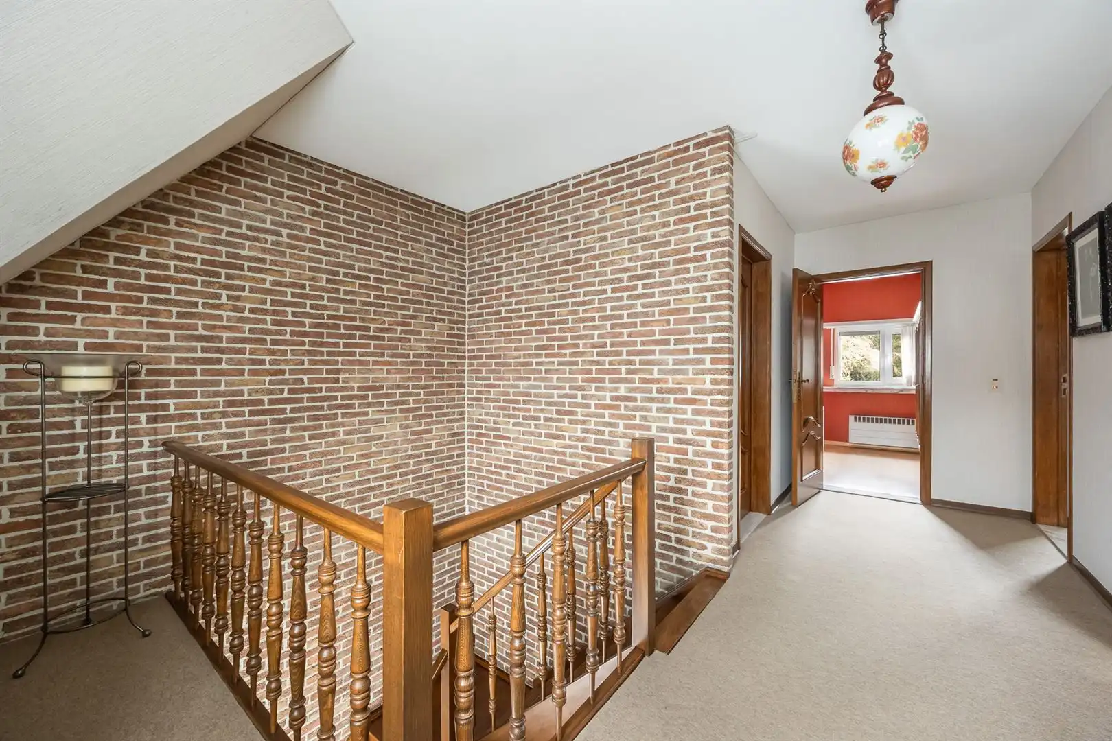 Charmante en karaktervolle woning met erg ruim bijgebouw.  foto 15