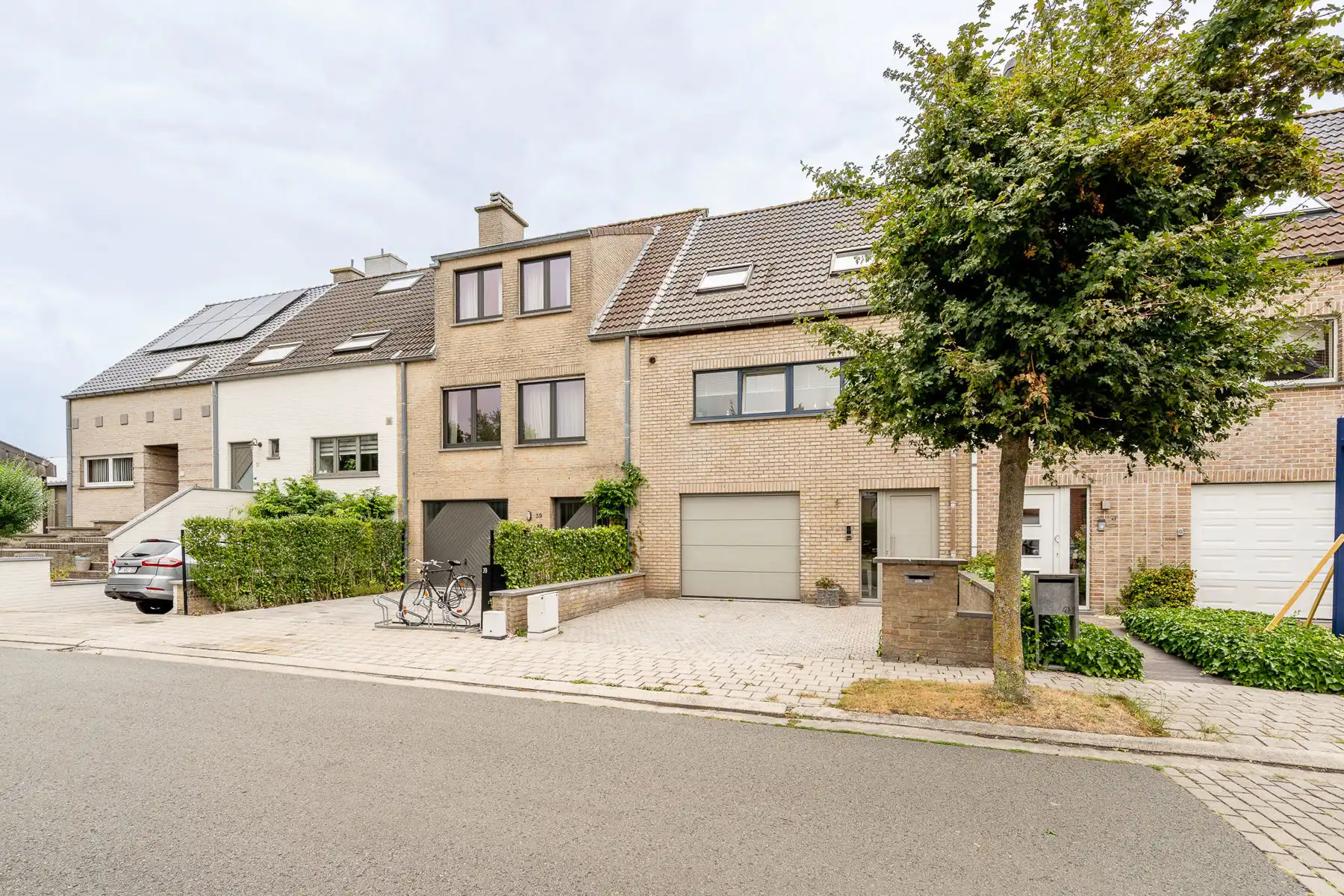 Rustig gelegen, gemeubelde bel-etage woning met garage  foto 34