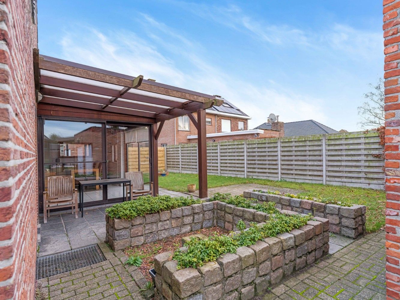 Toffe open bebouwing met 3 à 4 slpk., dubbele garage en tuin foto 27