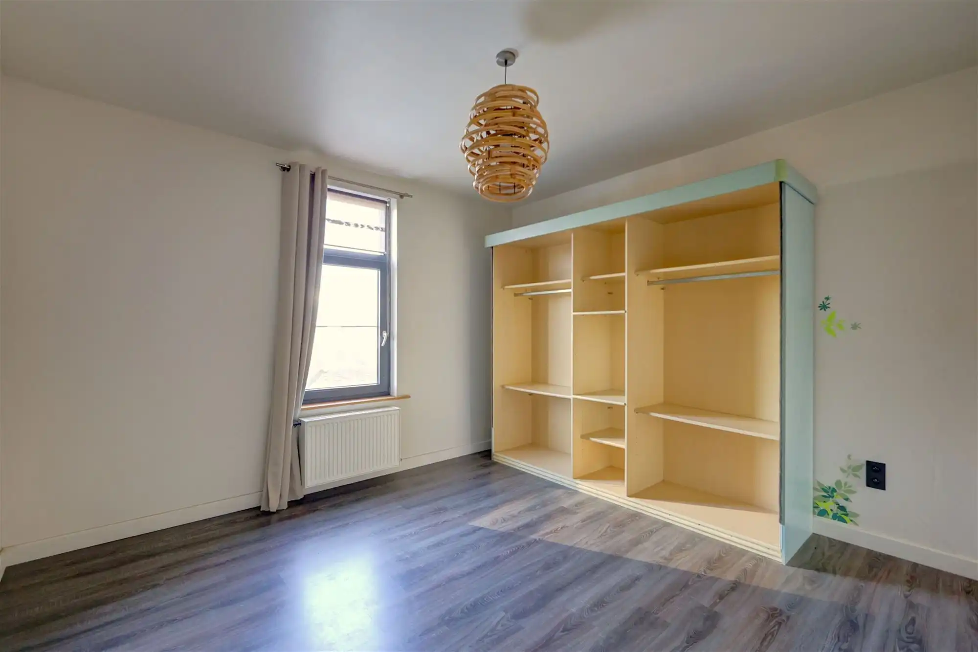 Instapklare woning met zonnige tuin  in Sint-Niklaas foto 8