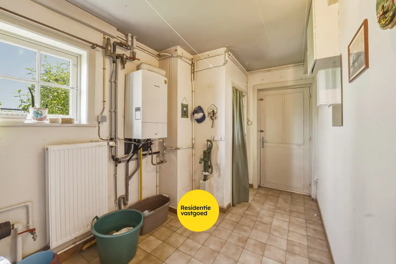 Te renoveren open bebouwing met 3 slaapkamers en ruime tuin in Roksem foto 24