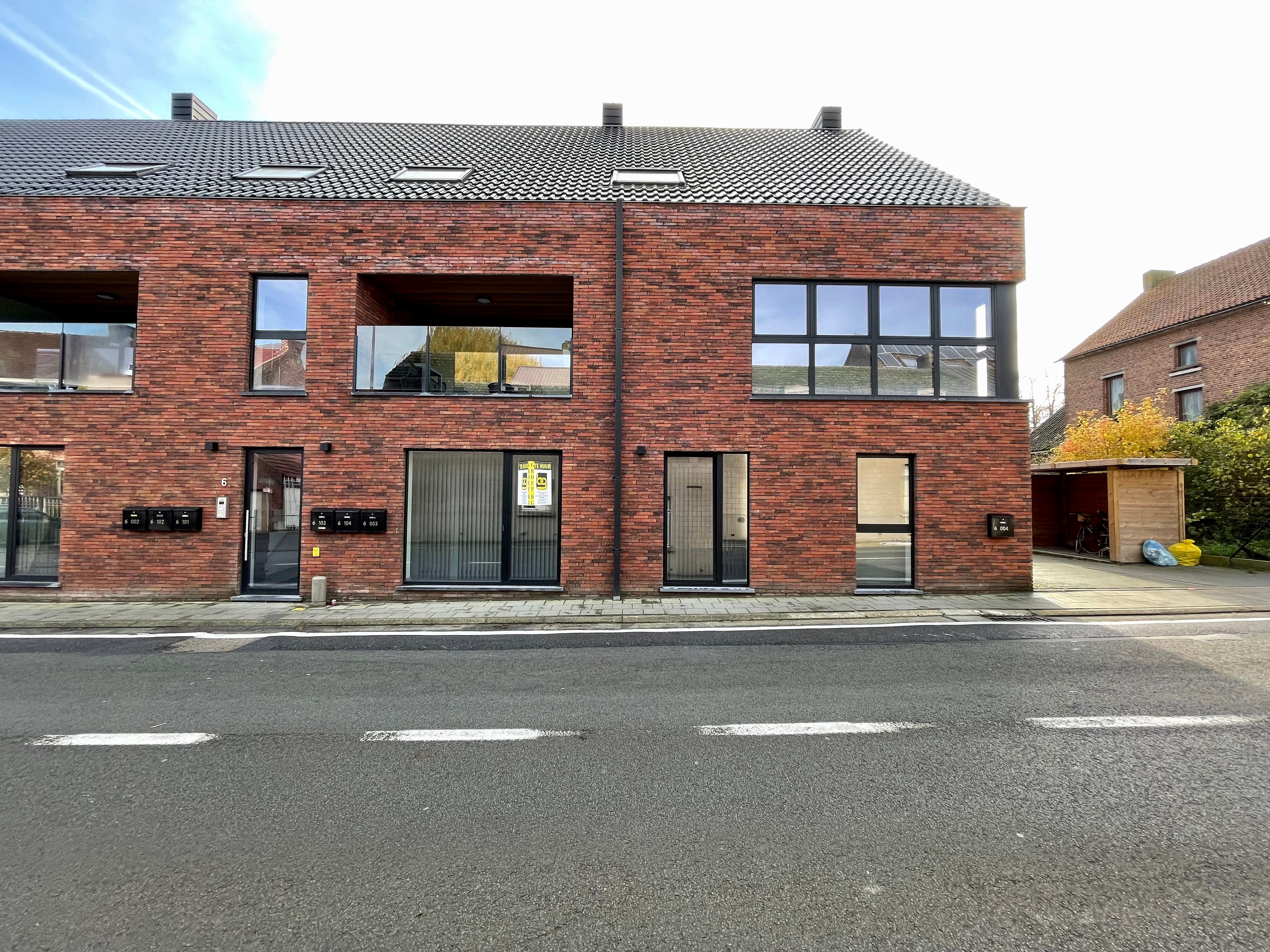 Ruim 1 slpk. appartement met groot terras en staanplaats  foto 14