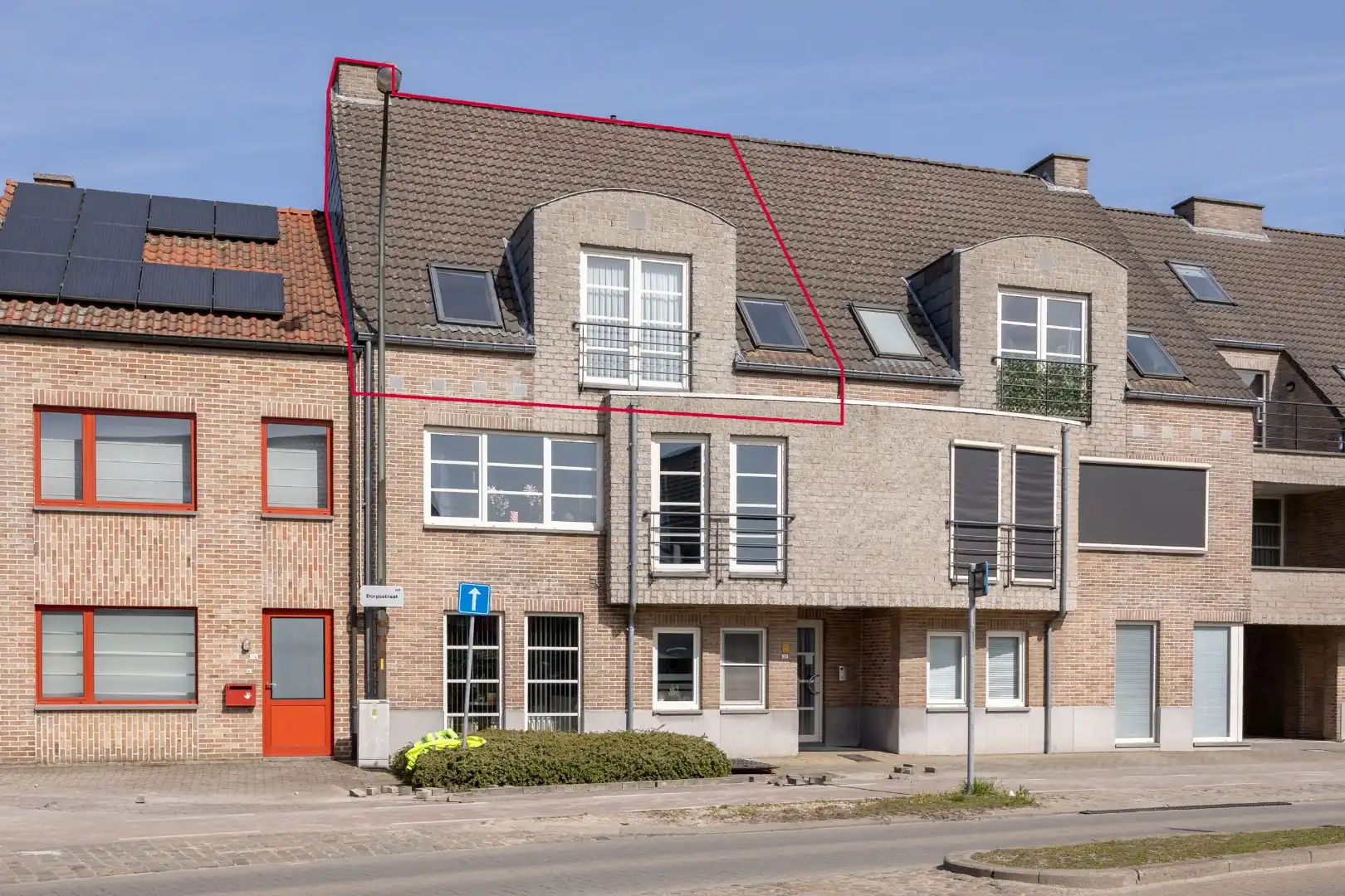 Instapklaar appartement te koop! foto {{pictureIndex}}