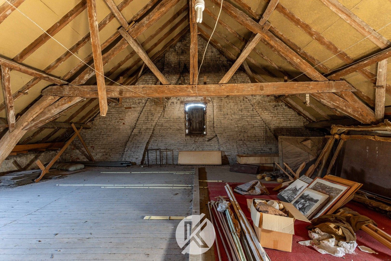 Tijdloze pastorie met historische allure op 4.057 m² foto 25