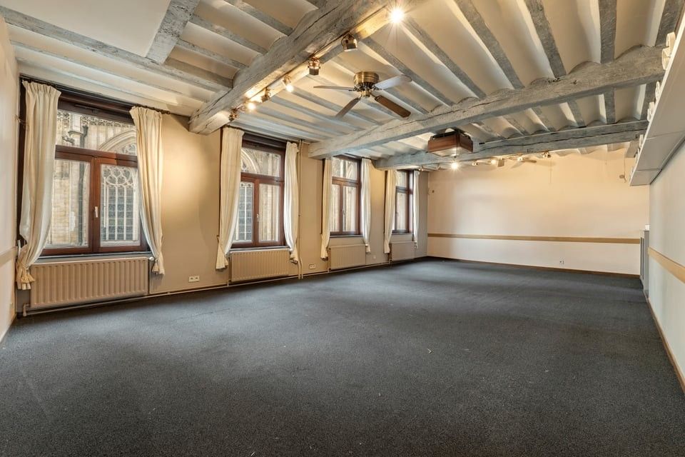 UNIEKE KANS: HANDELSHUIS MET HORECA EN WOONGELEGENHEID IN HET HART VAN HISTORISCH TONGEREN foto 14