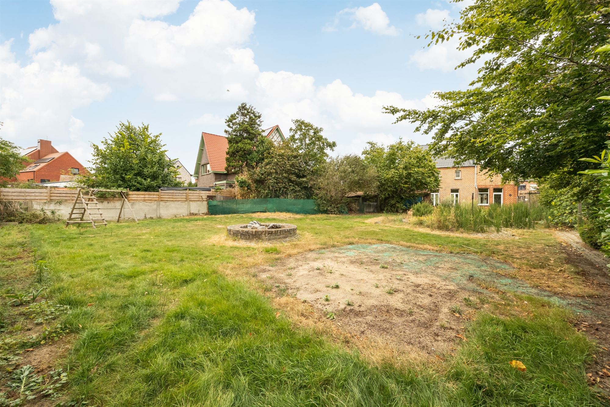 Lichtrijk op te frissen woning op 11a60ca foto 18
