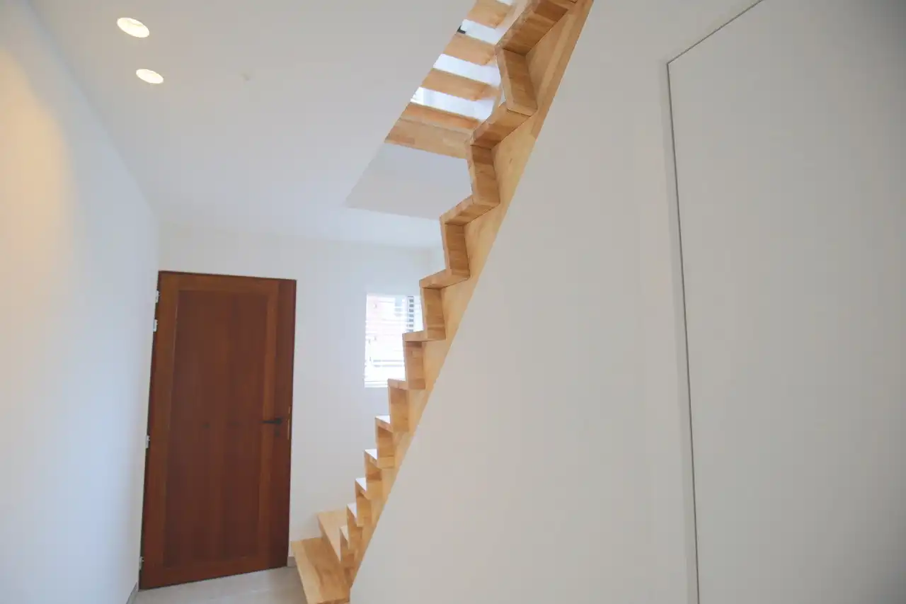 Instapklare woning, volledig ingericht foto 9