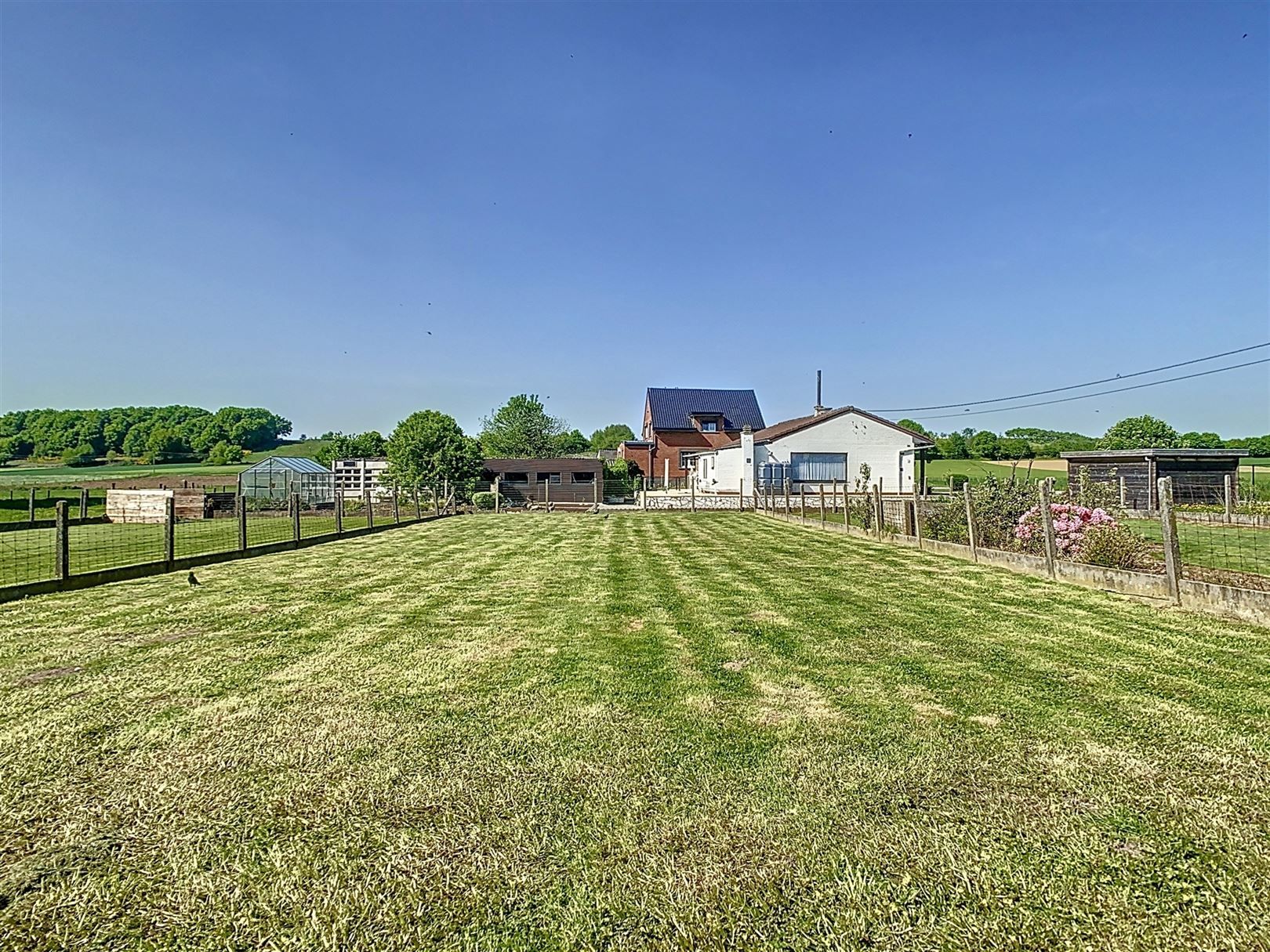 Mooie ruime woning, 3 slpks, garage, tuin, 11a 59ca foto 8