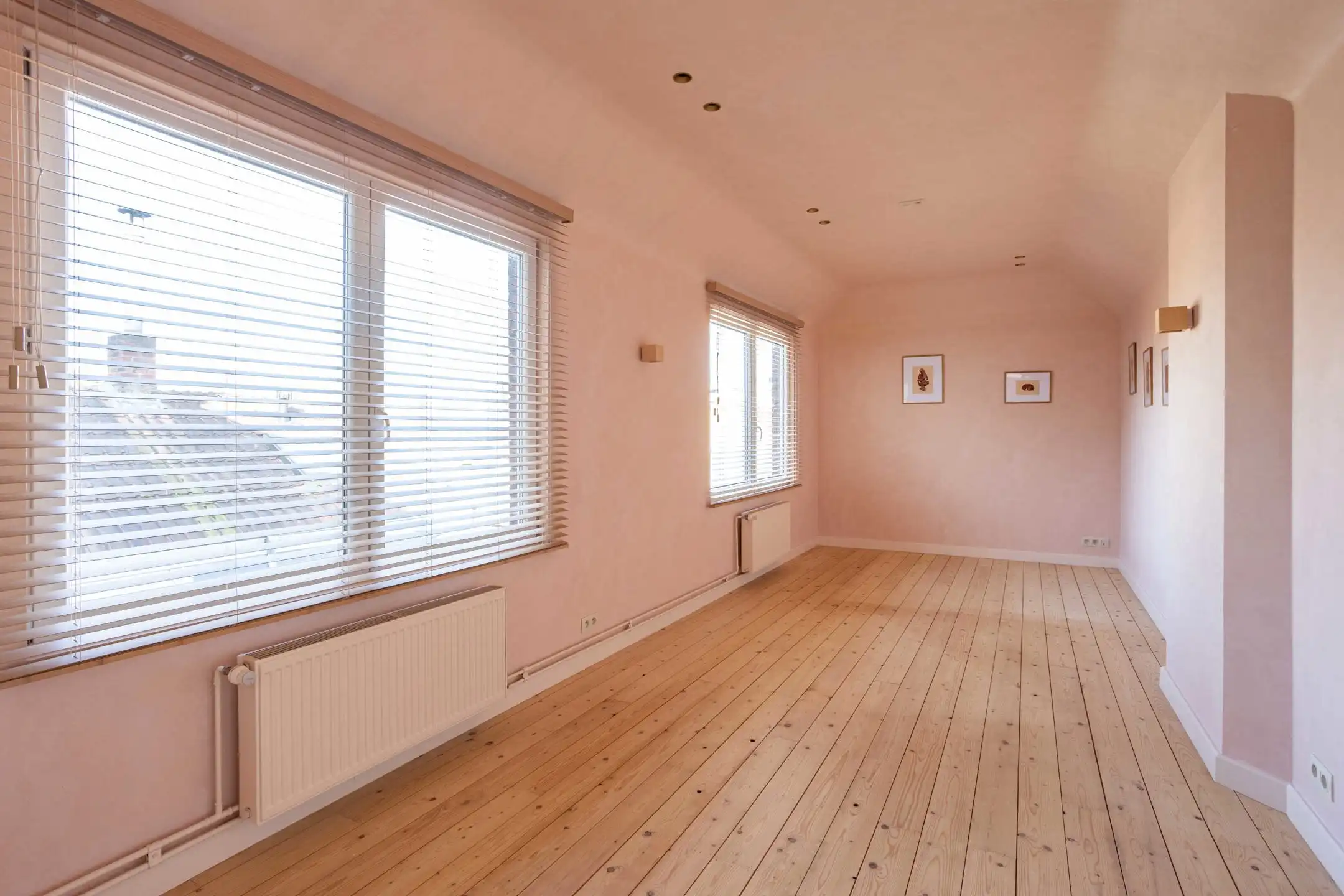 Stijlvolle art-deco herenwoning in een gegeerde straat  foto 14