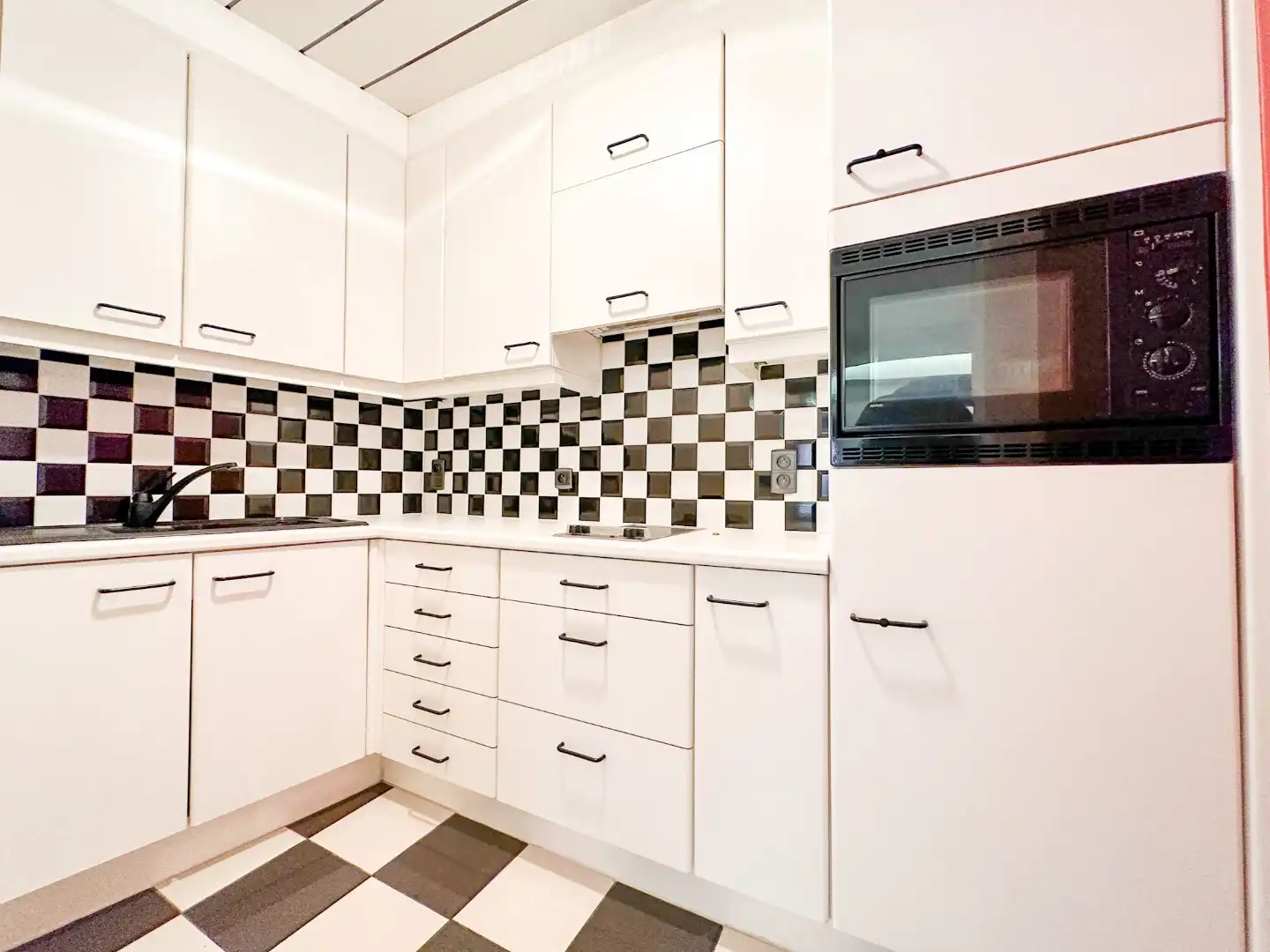 Handelpand met winkel, atelier en woonst, commerciële ligging, Torhout foto 19