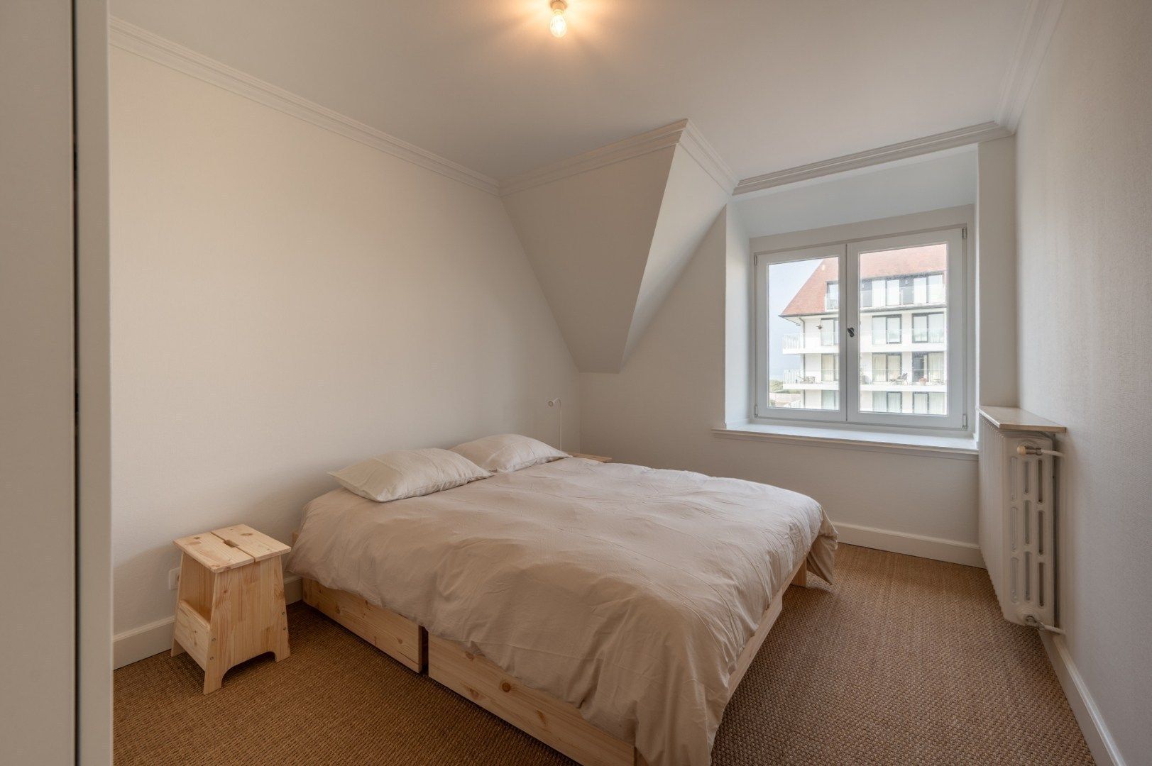 Mooi gemeubeld appartement top gelegen op een boogscheut van de wandeldijk foto 7