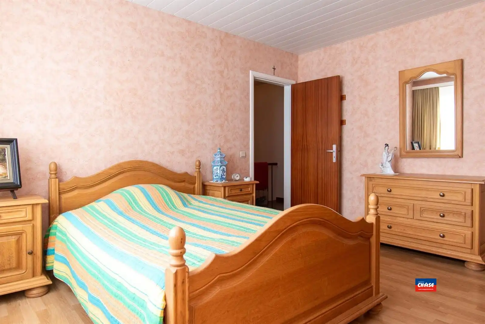 Bel-étage met 3 slaapkamers en zonnige tuin foto 11