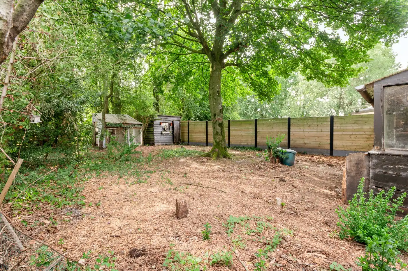 Te renoveren woning met 3 slpk., garage en tuin foto 24