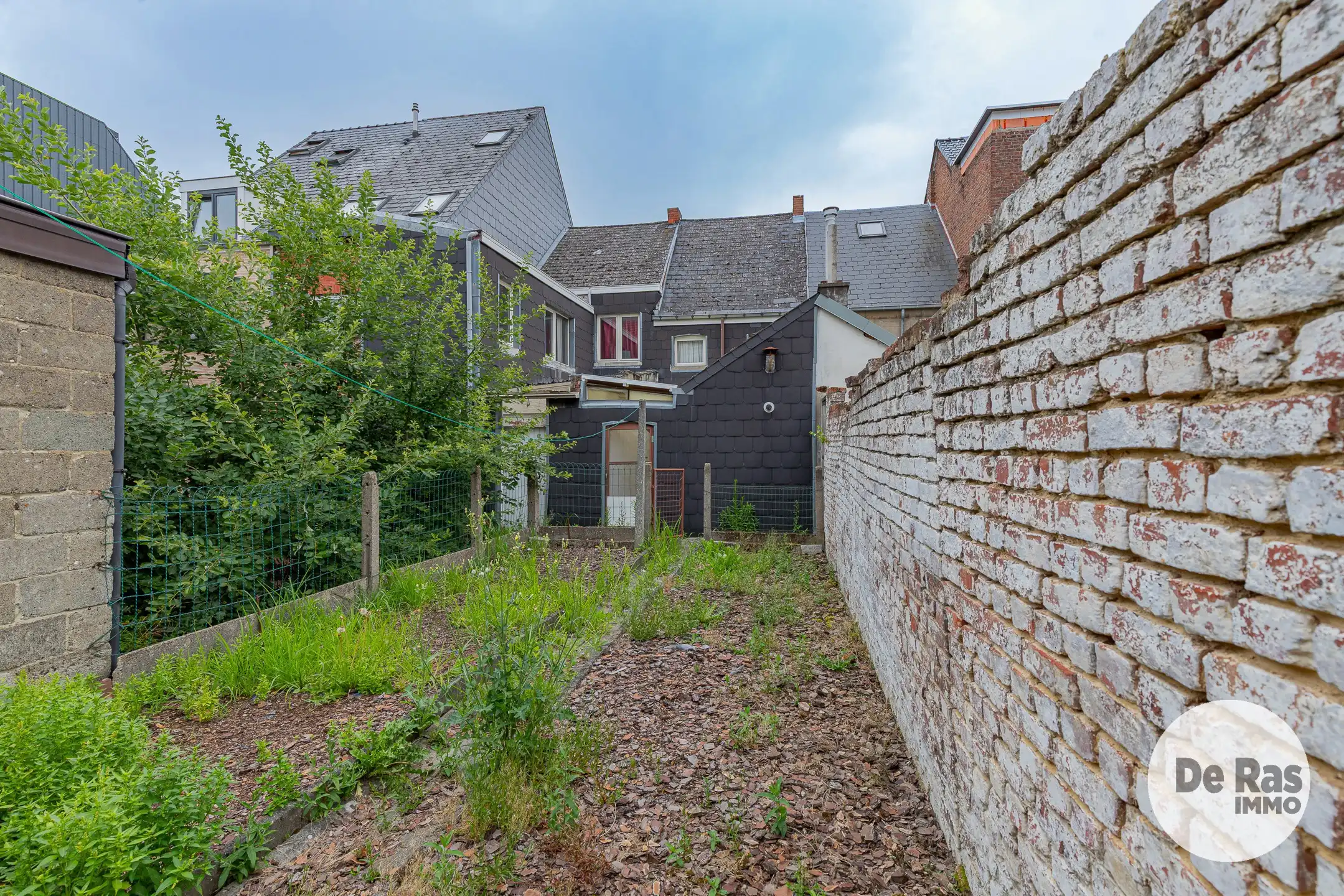 LEDE - Charmante renovatiewoning met tuin in centrum foto 19