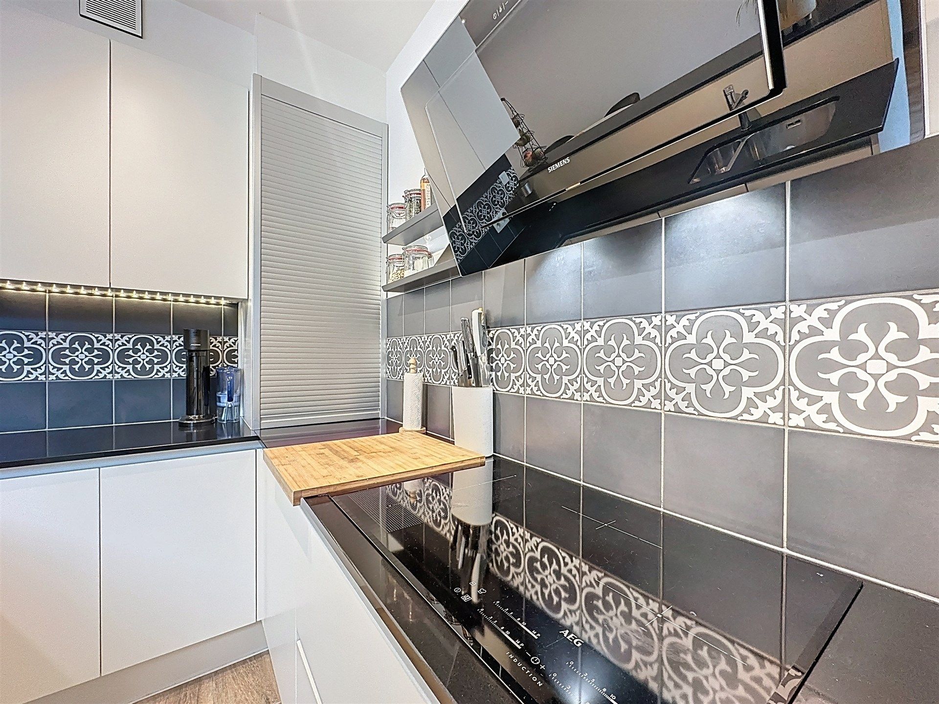 Recente woning met 4 slk en autostaanplaats op toplocatie foto 7