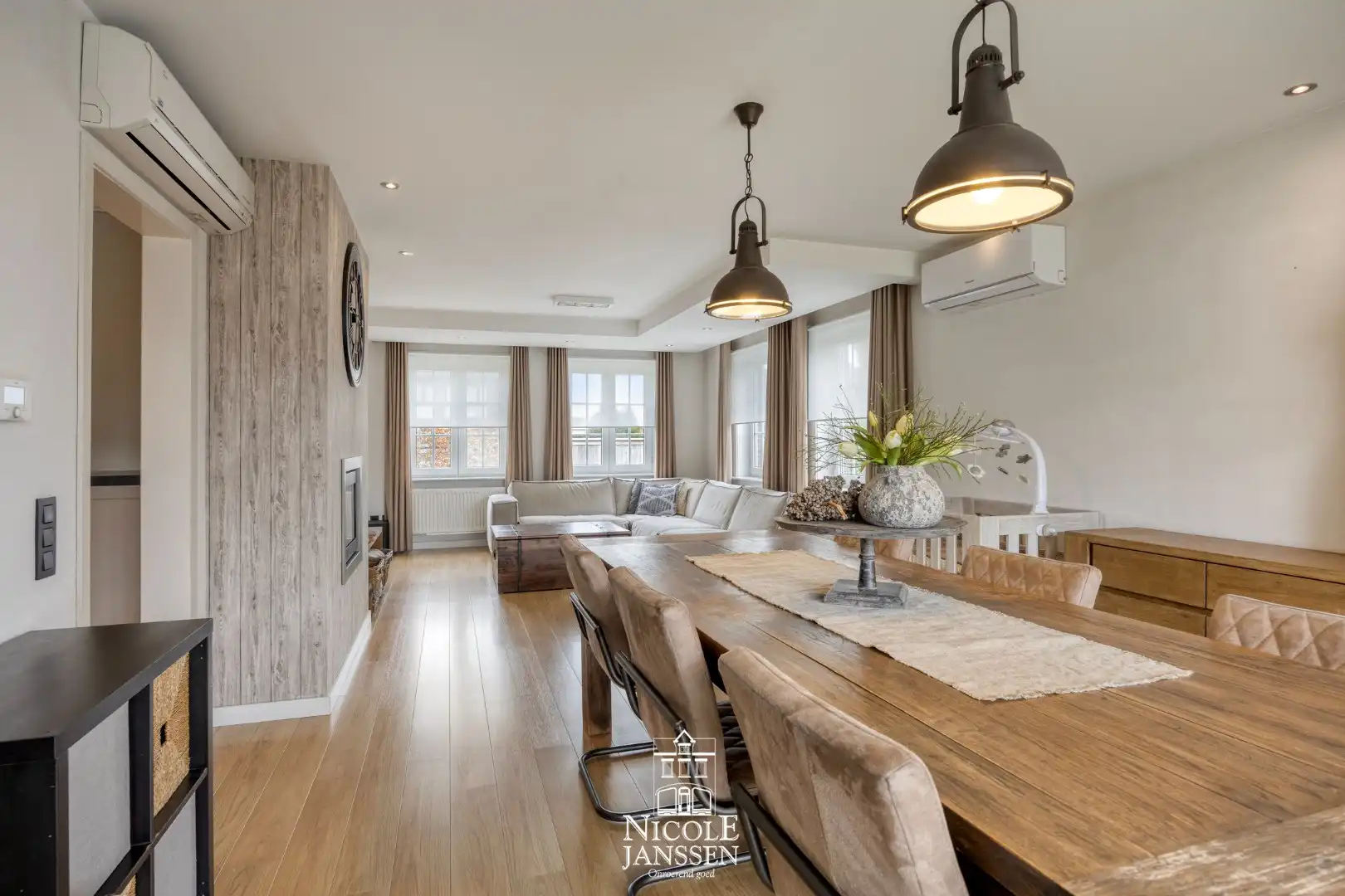 Ruime gezinswoning foto 9