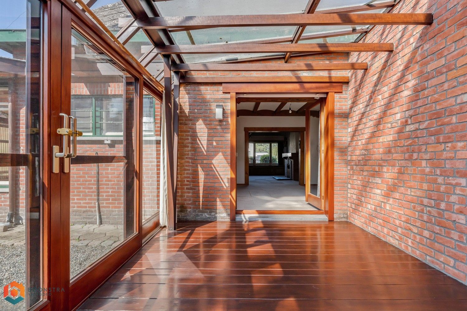 Vrijstaande woning met veel potentieel op 1143m² in Koningshooikt foto 9