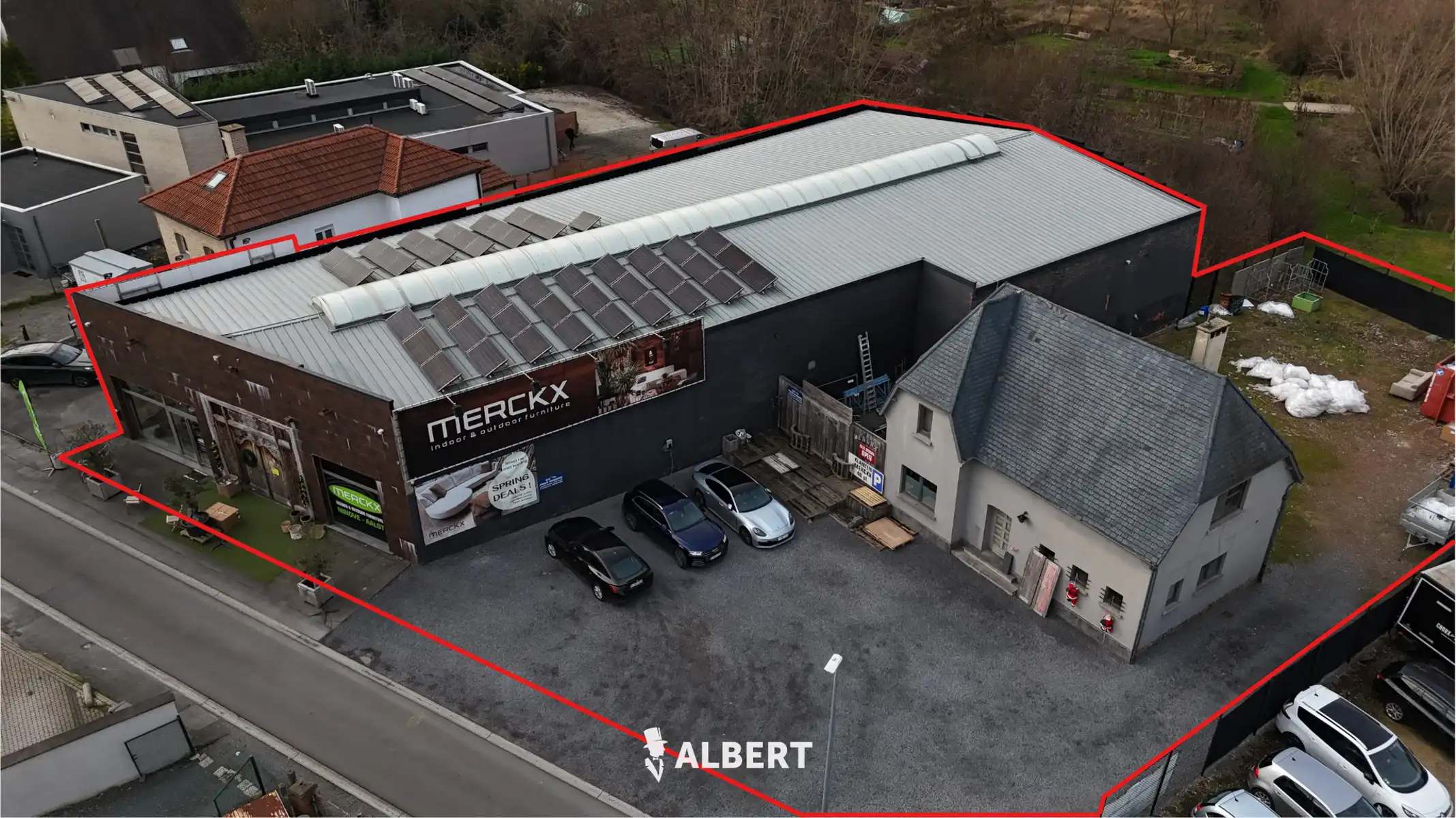 Commerciële ruimte van 850 m² met woning in Ninove foto {{pictureIndex}}