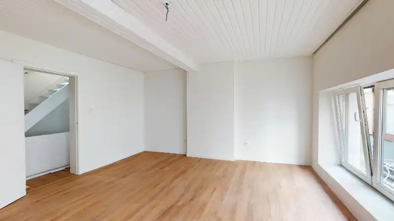 Instapklare vernieuwde woning van 115m² met koer-terras 18m² foto 15